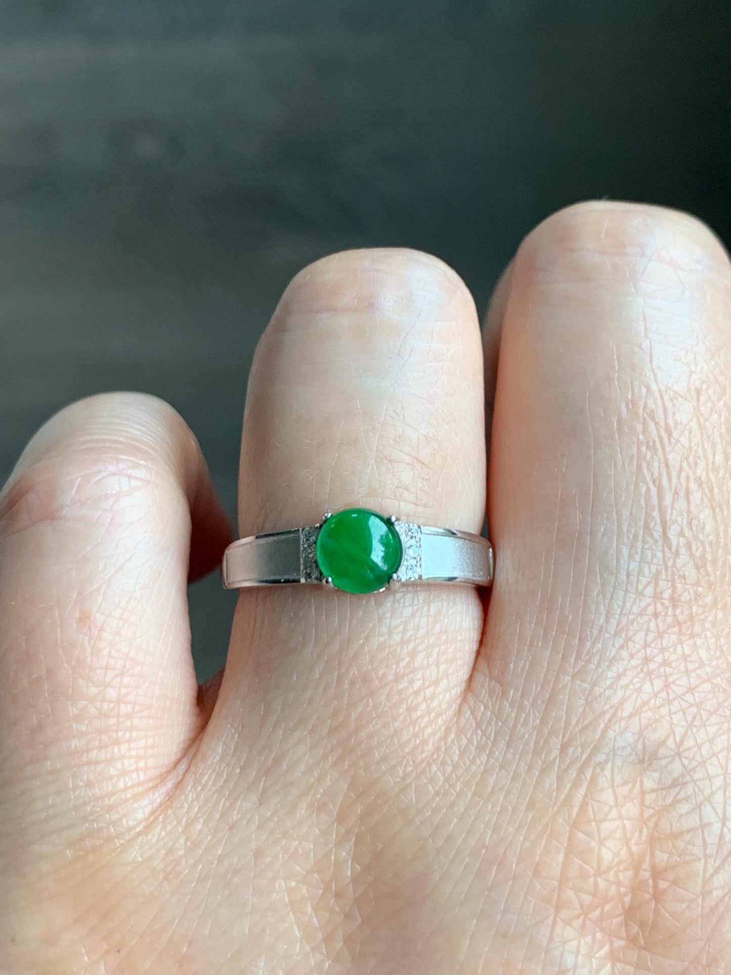 Natural Grade A Guatemalan Icy Translucent Vibrant Green Jadeite Band Style Ring Sterling Silver Size Adjustable 天然冰危绿翡翠银镶戒指 KJL66