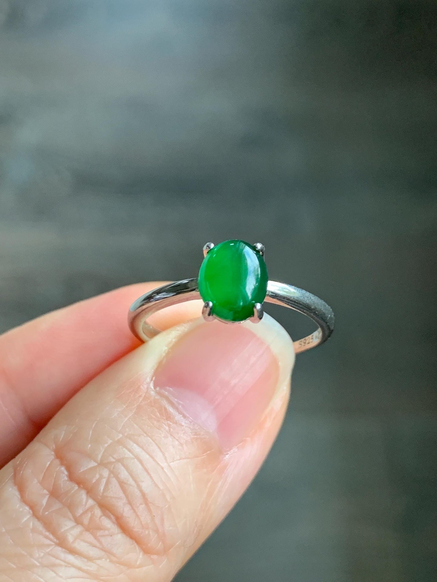 Natural Grade A Guatemalan Icy Translucent Vibrant Green Jadeite Solitaire Style Ring Sterling Silver Size Adjustable 天然冰危绿翡翠银镶戒指 TYL77