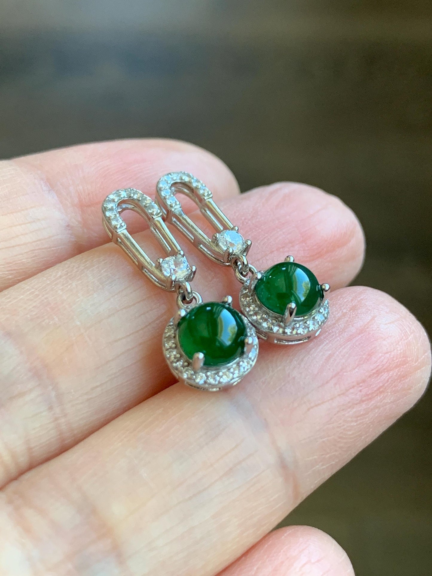 Natural Grade A Guatemalan Icy Translucent Vibrant Green Jade Jadeite Paper Clip Style Stud Earrings Sterling Silver 天然冰危绿翡翠镶嵌耳钉 LBZ77