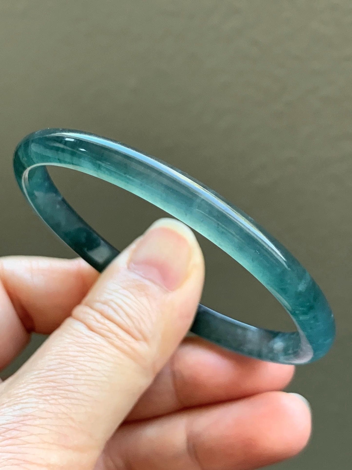 Certified Natural Guatemalan Icy Highly Translucent Gelatinous Dark Teal Blue Jadeite Slim Bangle 55.77mm 15.27g 天然老种冰胶危深蓝飘花翡翠细条手镯 1133
