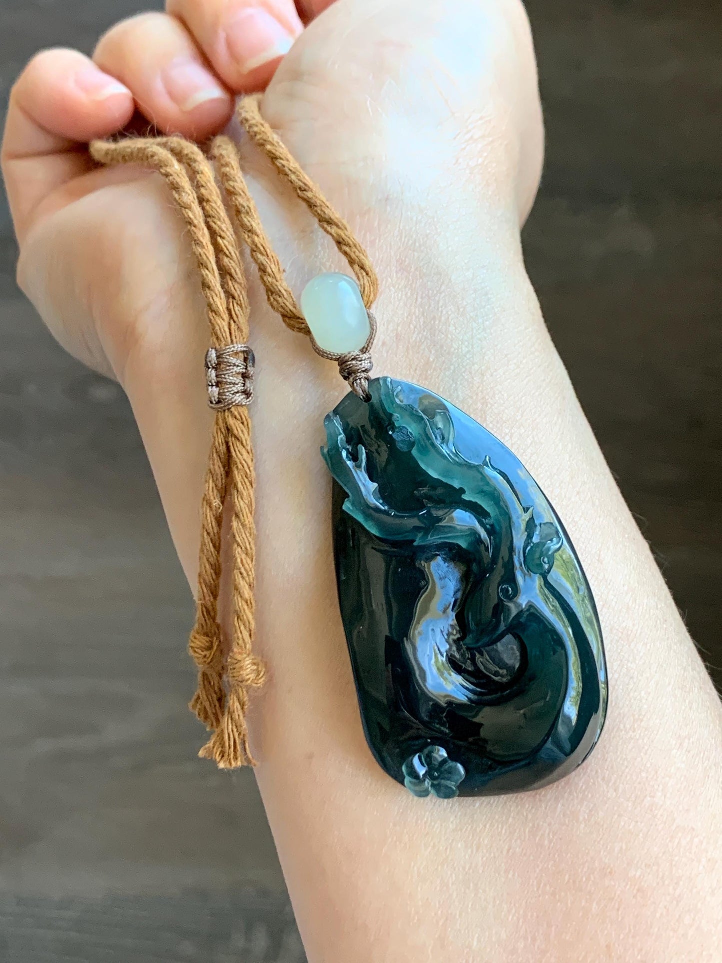 Natural Grade A Guatemalan Icy Translucent Dark Teal Green Jadeite Carved Deer Cherry Blossom Pendant Rope Necklace 26" 31g 天然冰胶危湖水绿翡翠梅花鹿吊坠