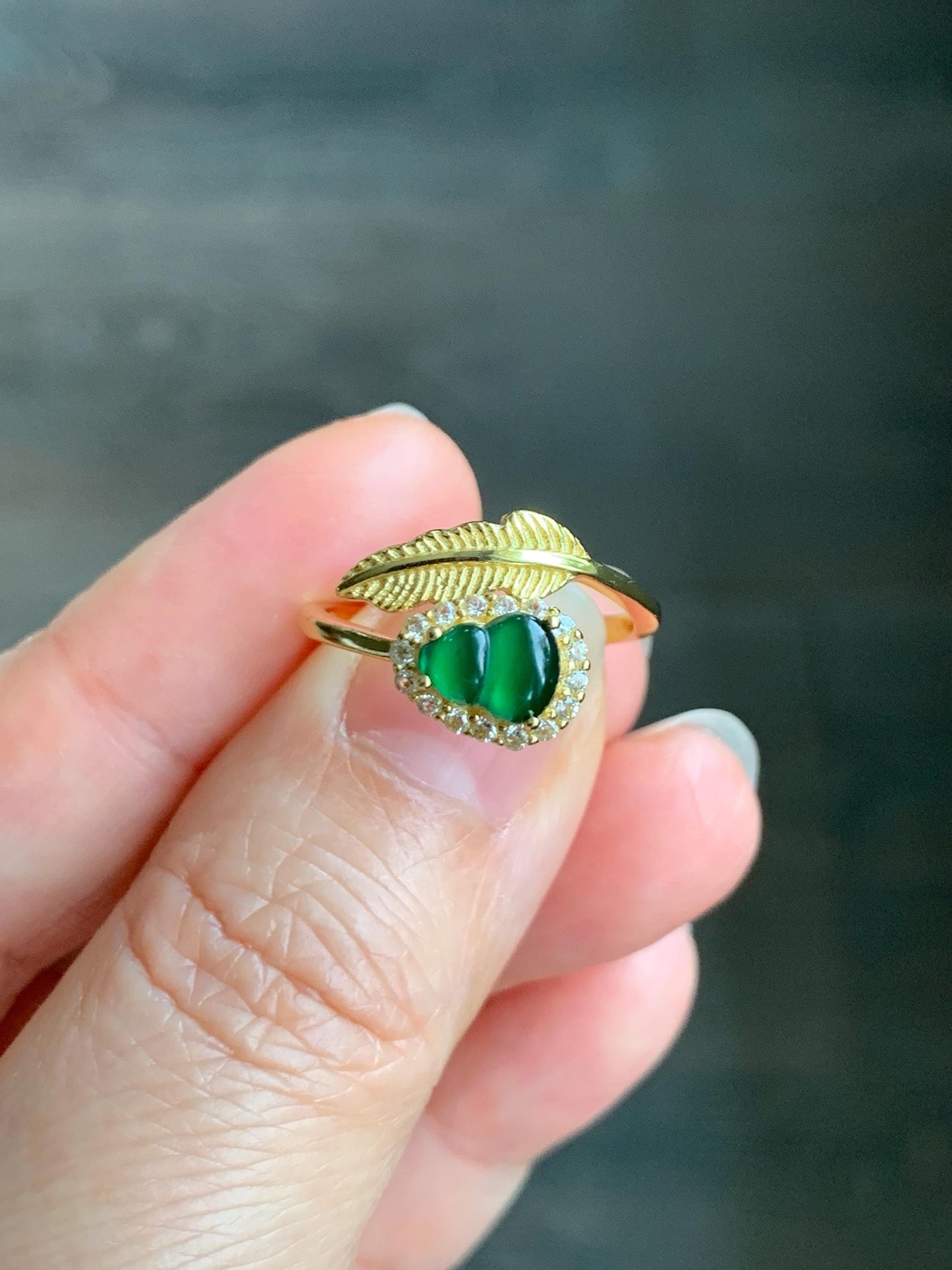 Natural Grade A Guatemalan Icy Translucent Intense Green Jadeite Hulu Gourd Ring Sterling Silver Yellow Gold Finish 天然冰危绿翡翠葫芦银镶戒指 JHL66