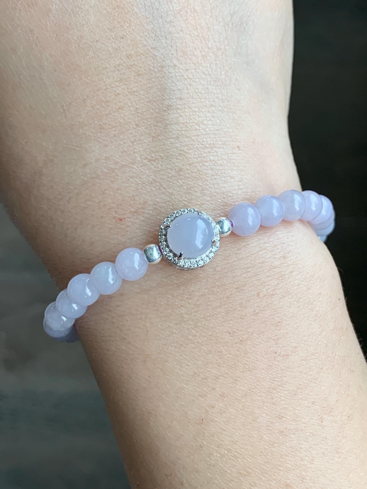 Natural Grade A Icy Translucent Light Lavender Jadeite Round Beads & Cabochon Charm Beaded Bracelet 6.5” 10g 天然冰胶淡紫翡翠起光蛋面手串 ZDP65