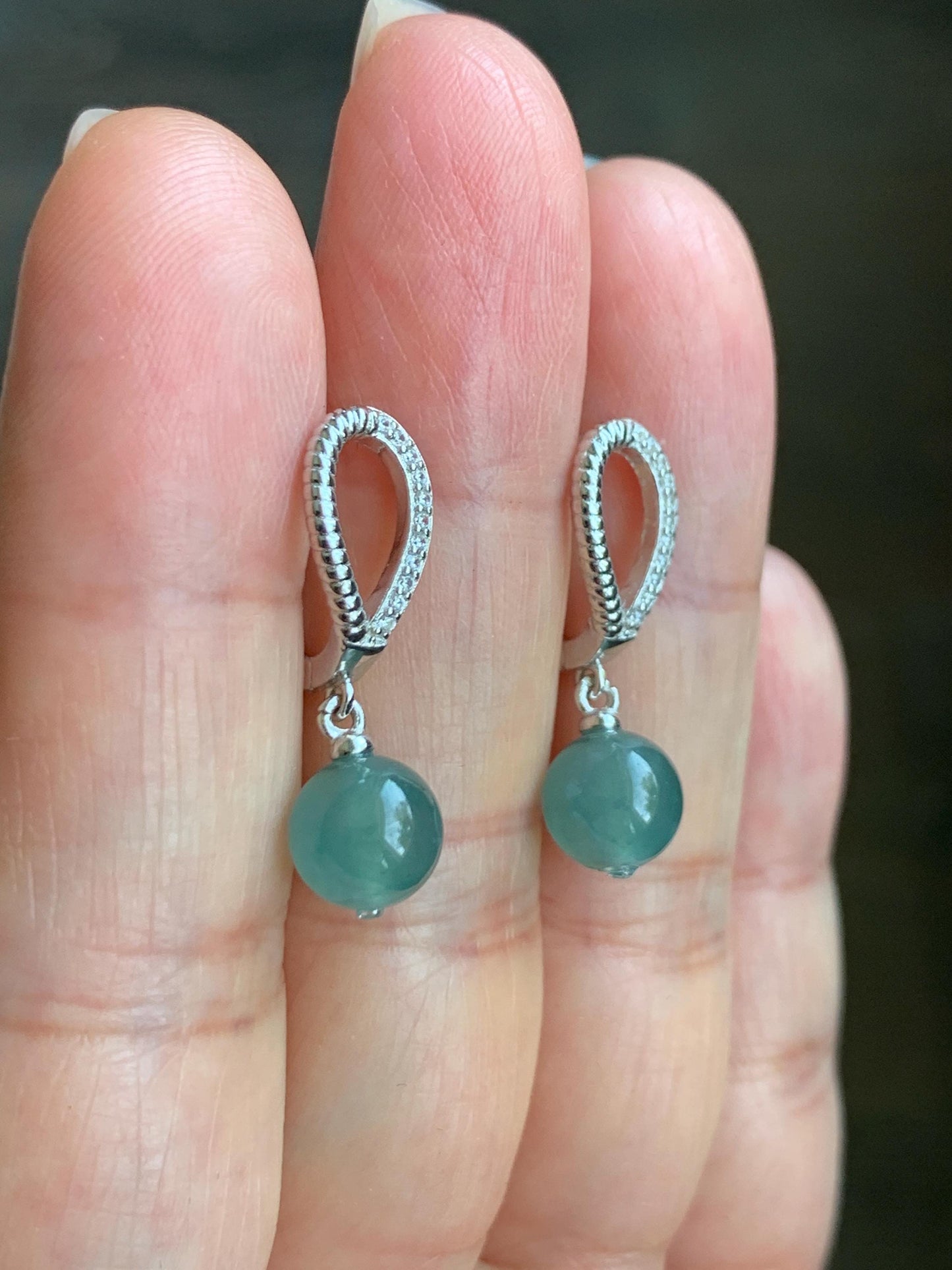 Natural Grade A Guatemalan Icy Highly Translucent Teal Blue Jadeite Beads Lever Back Dangle Earrings Sterling Silver 天然高冰危蓝翡翠圆珠耳钩 EBZ77A