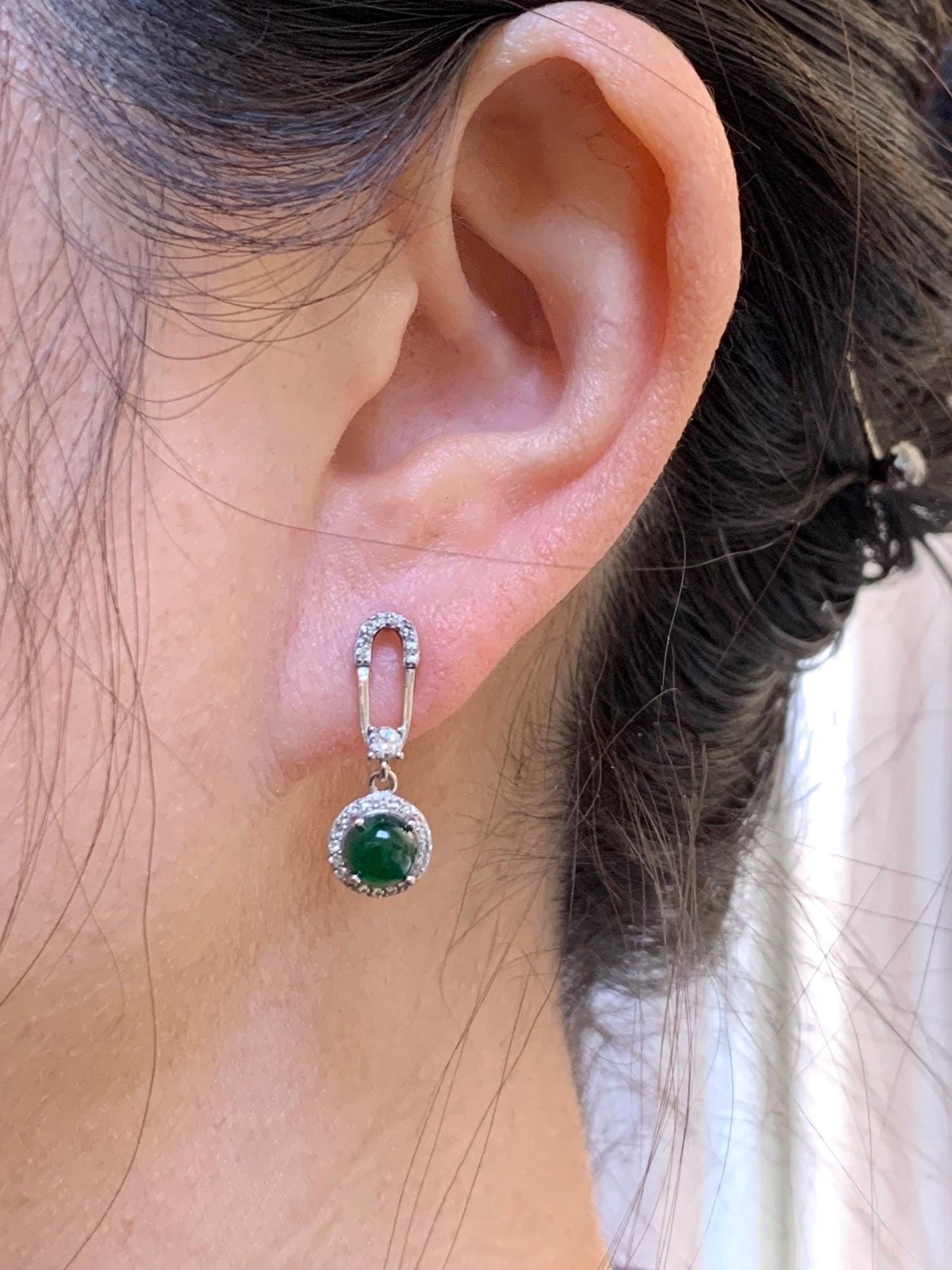 Natural Grade A Guatemalan Icy Translucent Vibrant Green Jade Jadeite Paper Clip Style Stud Earrings Sterling Silver 天然冰危绿翡翠镶嵌耳钉 LBZ77
