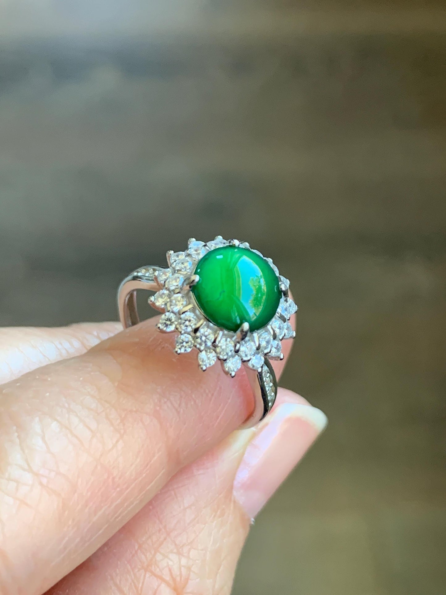 Natural Grade A Guatemalan Icy Translucent Vibrant Green Round Cabochon Jadeite Halo Ring Sterling Silver Size Adjustable 天然冰危绿翡翠银镶戒指 WLH110
