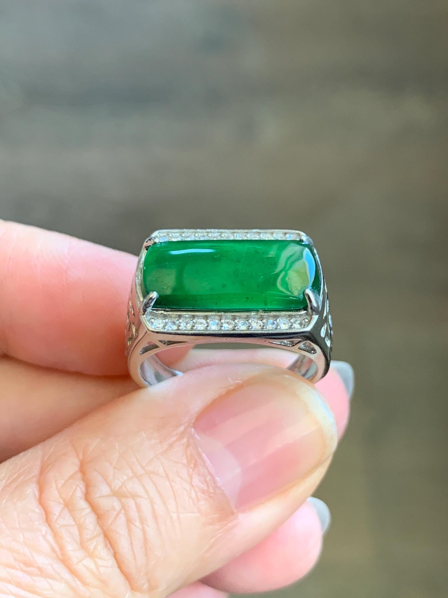 Certified Natural Grade A Guatemalan Icy Highly Translucent Vibrant Green Jadeite Saddle Ring Sterling Silver Adjustable 天然冰危绿翡翠马鞍银镶戒指 1505
