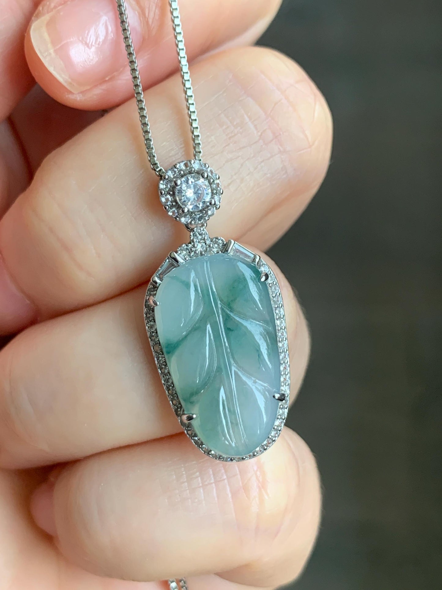 Small Natural Grade A Icy Highly Translucent Gelatinous Green Marbled Jadeite Leaf Pendant S925 Sterling Silver 天然冰胶飘绿花翡翠叶子银镶吊坠 YXR88-E