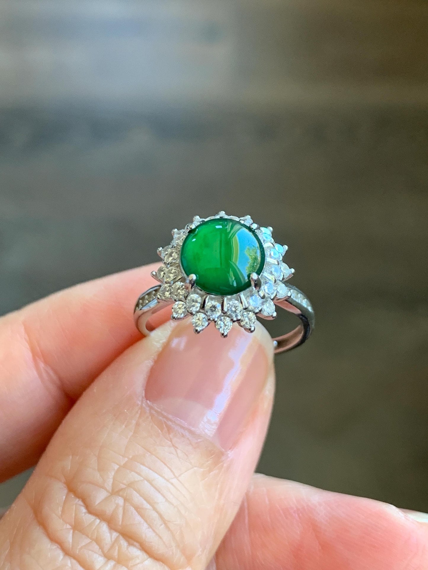Natural Grade A Guatemalan Icy Translucent Vibrant Green Round Cabochon Jadeite Halo Ring Sterling Silver Size Adjustable 天然冰危绿翡翠银镶戒指 WLH110