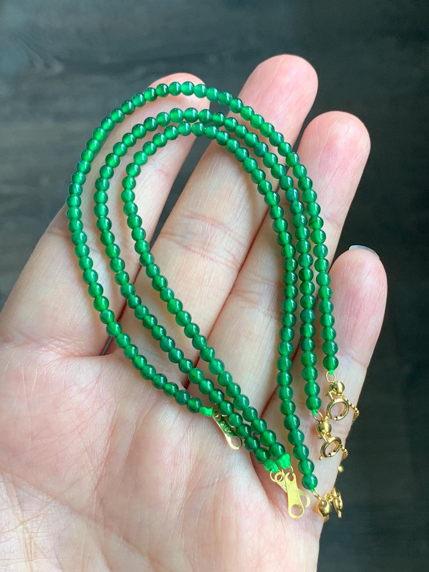 Natural Grade A Guatemalan Icy Translucent Vibrant Green Jadeite Petite Beaded Bracelet 18K Yellow Gold 6.75” 2.9mm 天然高冰危绿翡翠小卡圆珠手串 KJL350