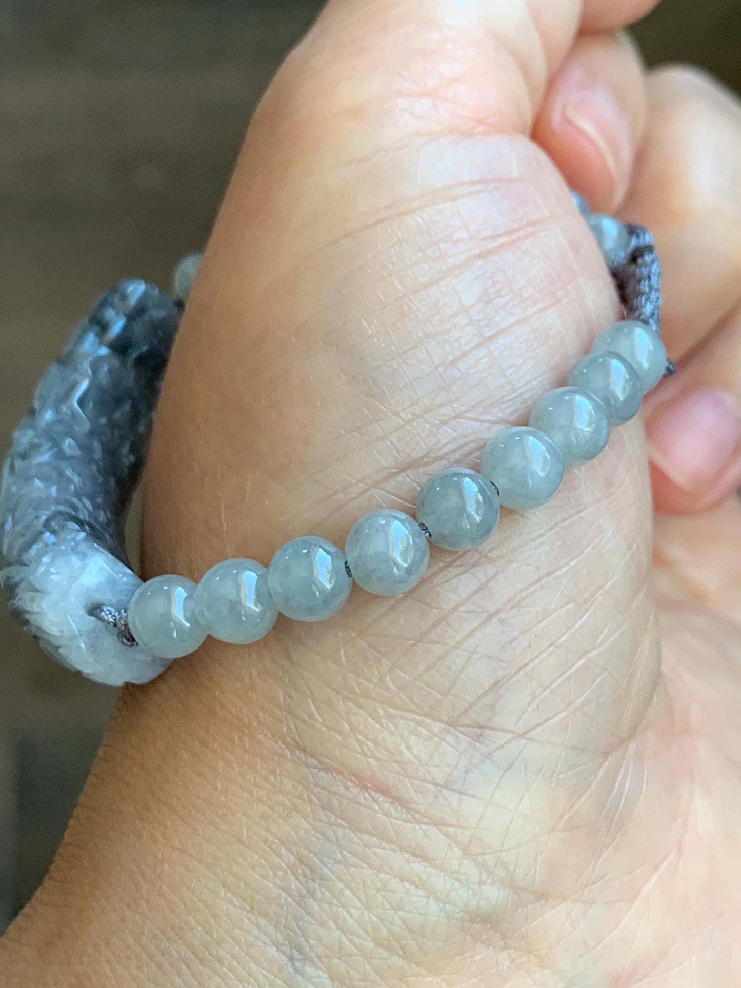Natural Grade A Icy Translucent Wuji Jadeite Engraved Birds & Flower Cuff Wuji Beads Beaded Rope Bracelet 6.75” 21g 天然冰乌鸡翡翠仿古雕手牌手串 XQW139