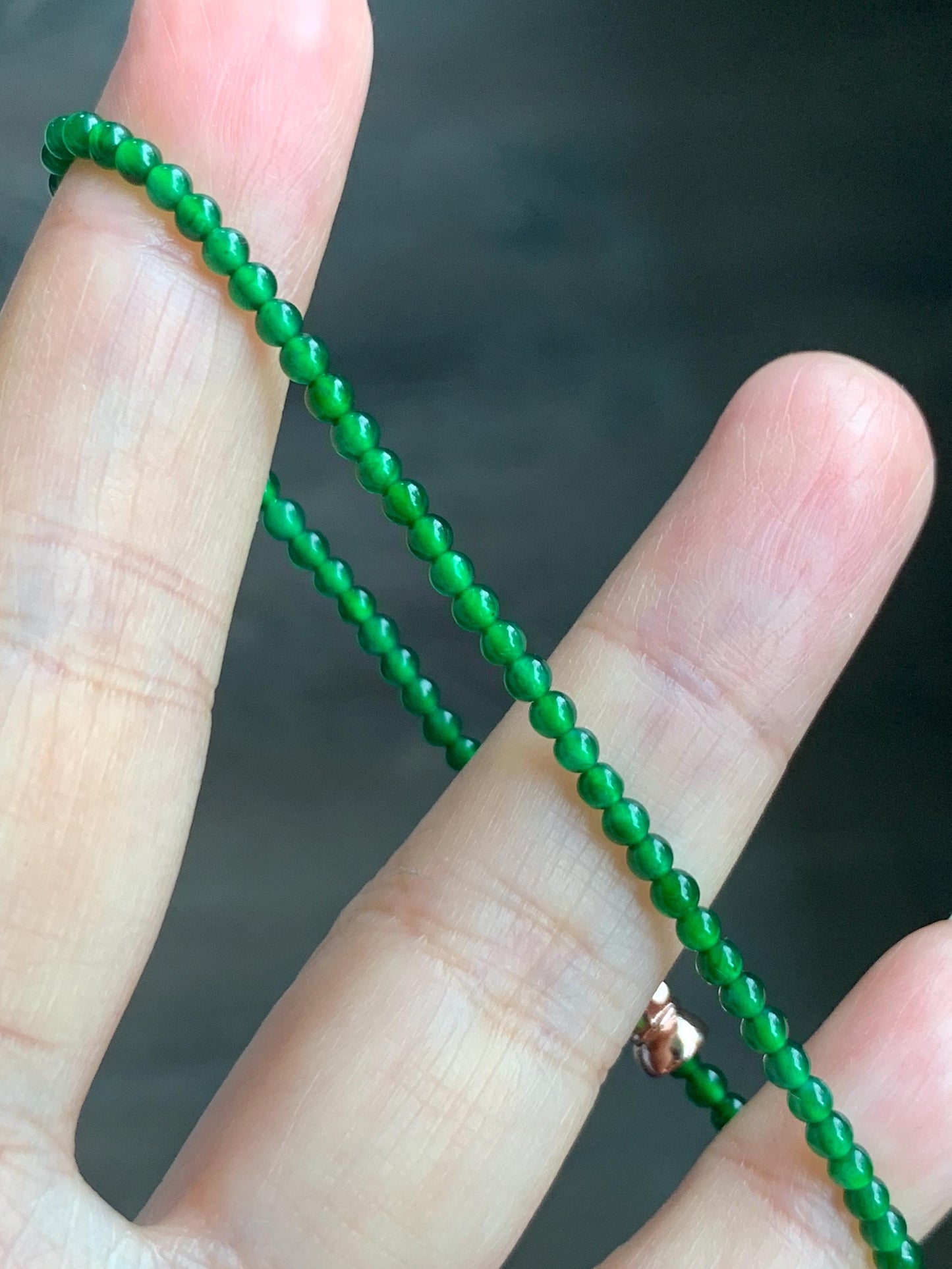 Natural Grade A Guatemalan Icy Highly Translucent Vibrant Green Jadeite Petite Beads Beaded Bracelet 7” 2.7mm 3g 天然高冰危绿翡翠小卡圆珠手串 KJ500