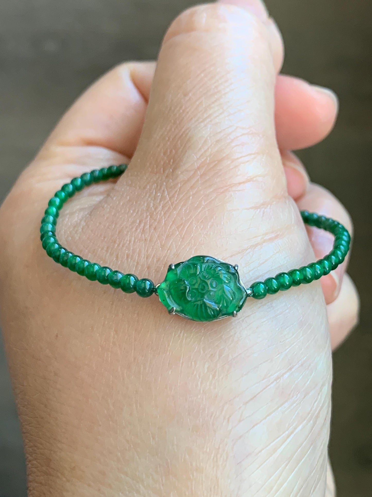 Natural Guatemalan Icy Translucent Vibrant Green Jadeite Lotus Flower Petite Beaded Bracelet 6.75” Sterling Silver 3g 天然冰危绿翡翠莲花小圆珠手串 LHX400