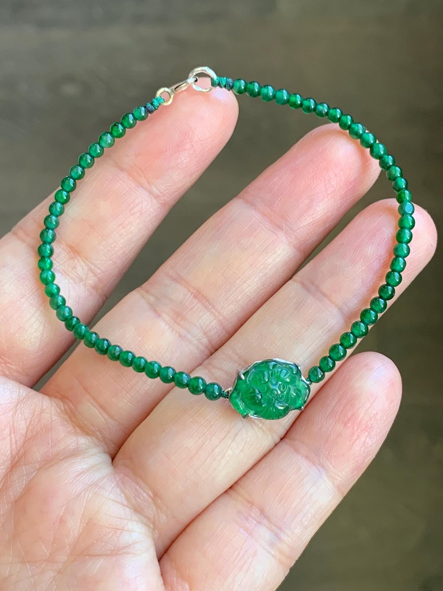 Natural Guatemalan Icy Translucent Vibrant Green Jadeite Lotus Flower Petite Beaded Bracelet 6.75” Sterling Silver 3g 天然冰危绿翡翠莲花小圆珠手串 LHX400