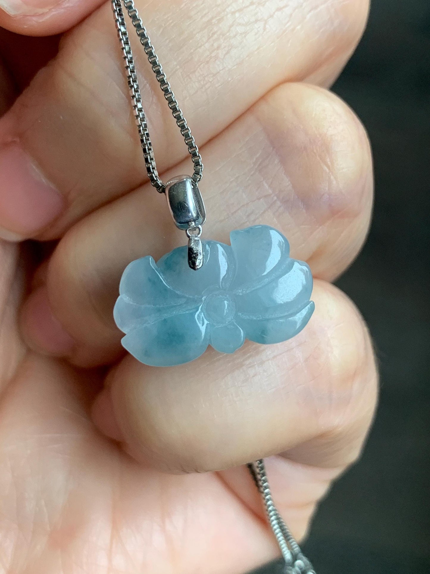 Natural Grade A Icy Translucent Gelatinous Blue Marbled Jade Jadeite Lotus Flower Pendant 18K White Gold Bail 天然冰胶飘蓝花翡翠莲花镶嵌吊坠 BLH-242