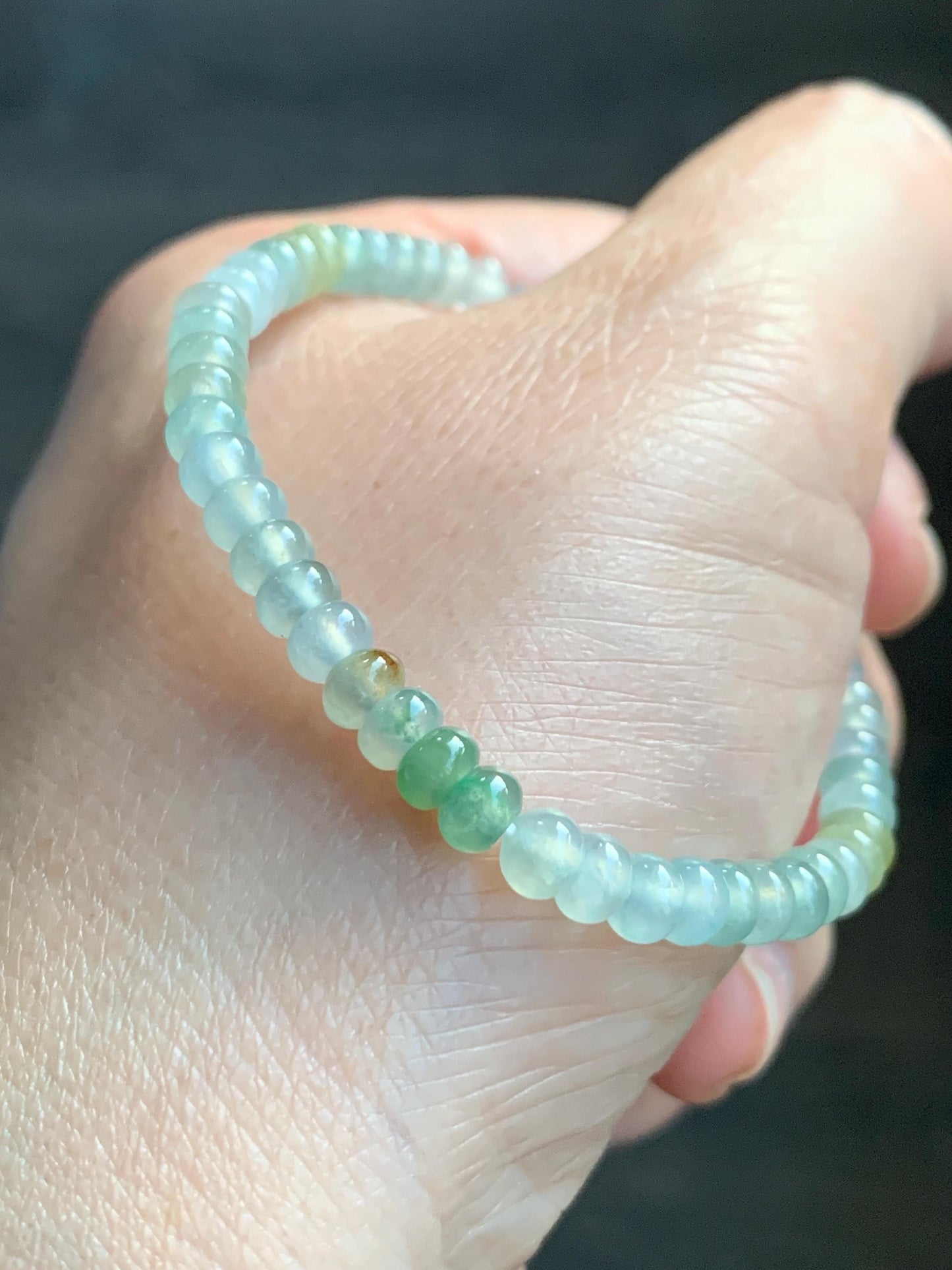 Natural Grade A Icy Highly Translucent Pastel Green Jadeite Petite Drum Beads Barrel Bead Beaded Bracelet 6.5” 8g 天然冰胶起光晴底翡翠小鼓珠桶珠手串 BQT242