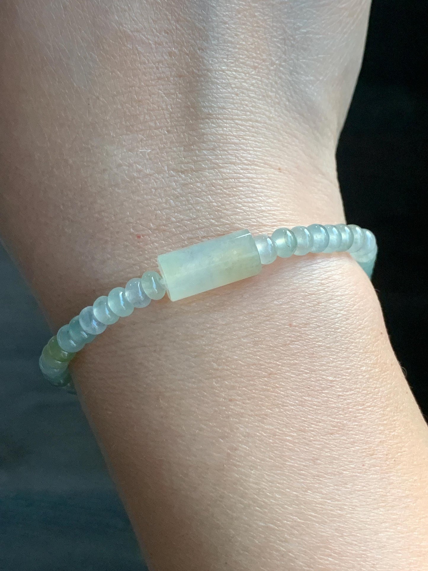 Natural Grade A Icy Highly Translucent Pastel Green Jadeite Petite Drum Beads Barrel Bead Beaded Bracelet 6.5” 8g 天然冰胶起光晴底翡翠小鼓珠桶珠手串 BQT242