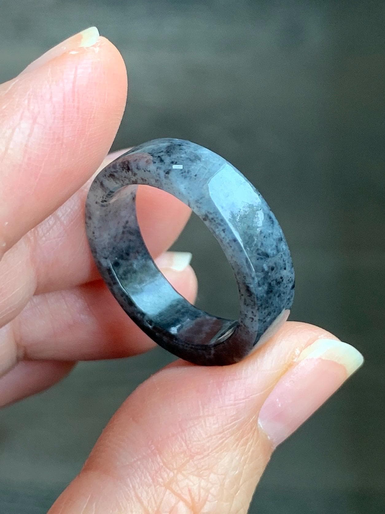 Natural Grade A Icy Highly Translucent Gelatinous Dark Wuji Marbled Jadeite Square Edged Band Ring Size 8.5 US 天然冰胶乌鸡翡翠方条戒圈 WJF240-B