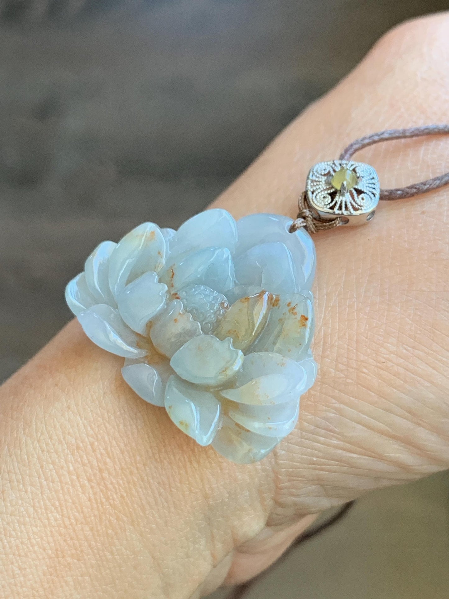 Natural Grade A Icy Translucent Pastel Blue Golden Brown Marbled Jadeite Lotus Flower Rope Necklace Sterling Silver 26" 10g 天然冰胶蓝底撒金翡翠莲花吊坠 Z