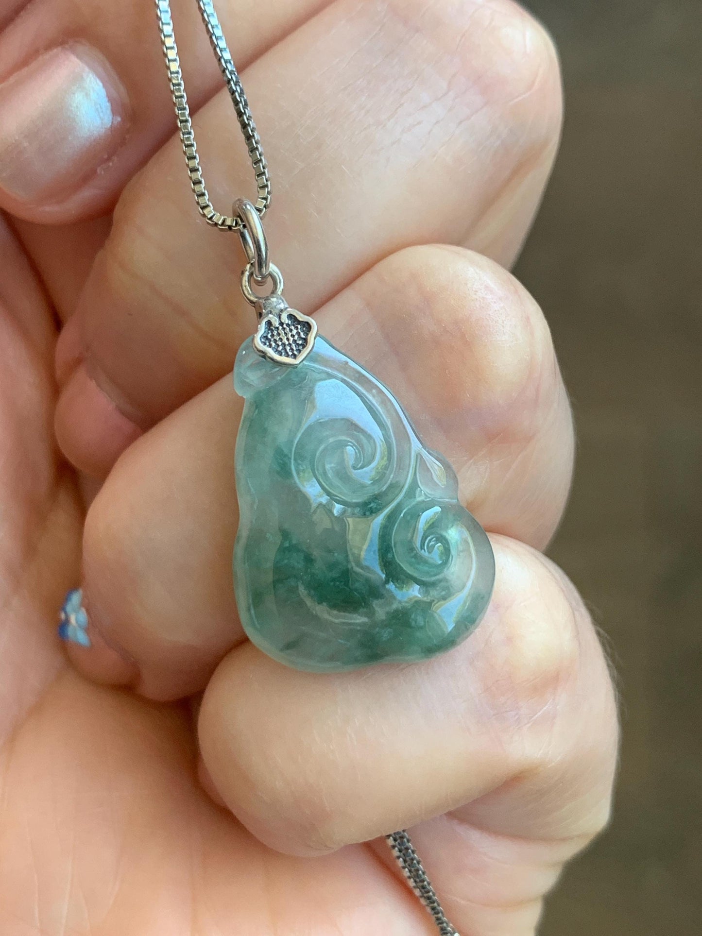 Natural Grade A Icy Highly Translucent Gelatinous Green Marbled Jadeite Pudgy Ruyi Petite Pendant Sterling Silver 3g 天然冰胶老种飘绿花翡翠如意吊坠 MPR190