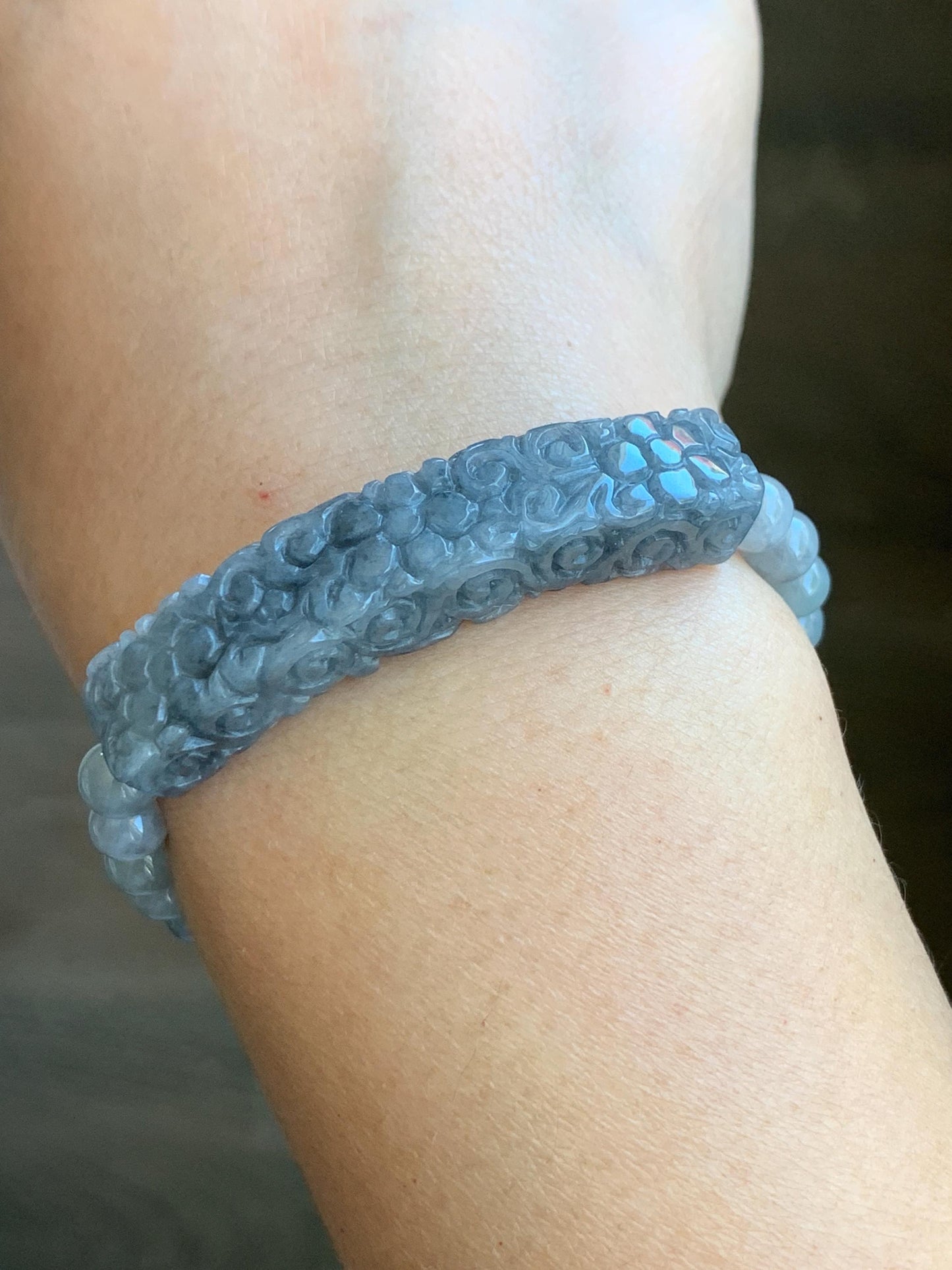 Natural Grade A Icy Translucent Wuji Jadeite Engraved Cuff Wuji Jadeite Beads Beaded Rope Bracelet 6.75” 19g 天然冰乌鸡翡翠仿古雕手牌手串 FGW129