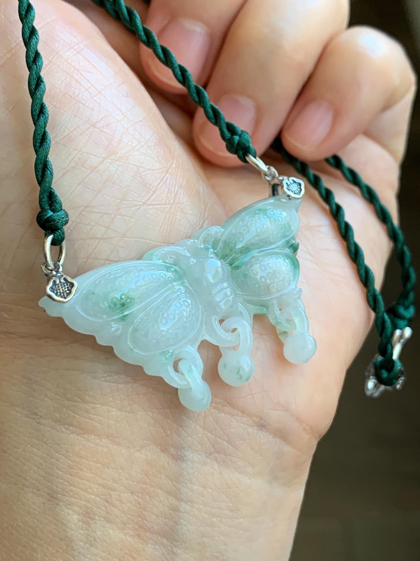 Natural Grade A Icy Translucent Green Marbled Jadeite Butterfly Pendant Rope Necklace Sterling Silver Clasp 20” 11g 天然冰飘花翡翠蝴蝶玉衡吊坠项链 A