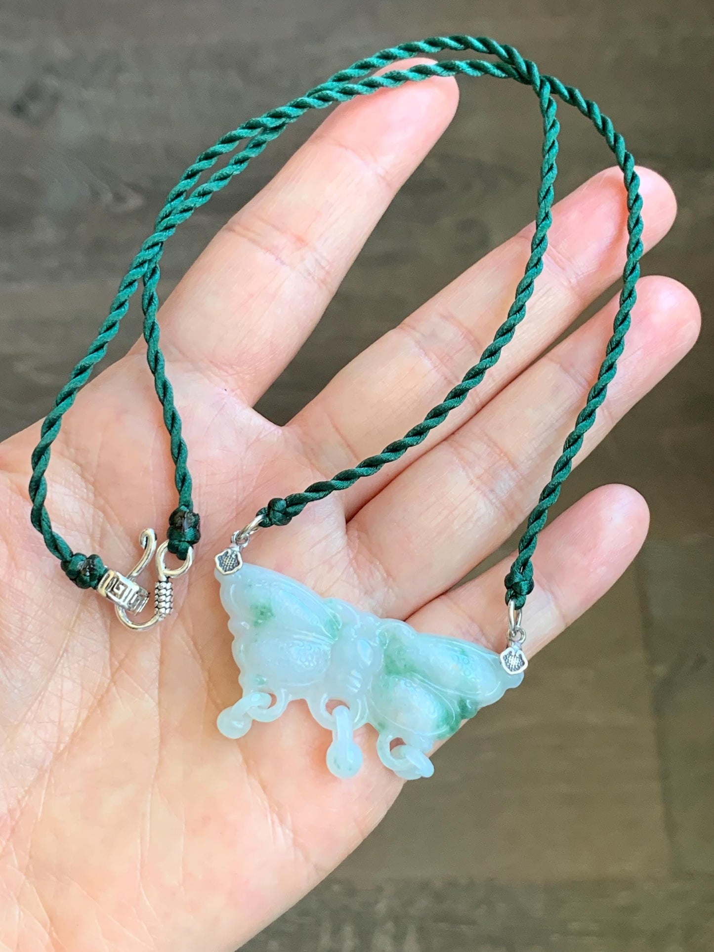 Natural Grade A Icy Translucent Green Marbled Jadeite Butterfly Pendant Rope Necklace Sterling Silver Clasp 20” 11g 天然冰飘花翡翠蝴蝶玉衡吊坠项链 A