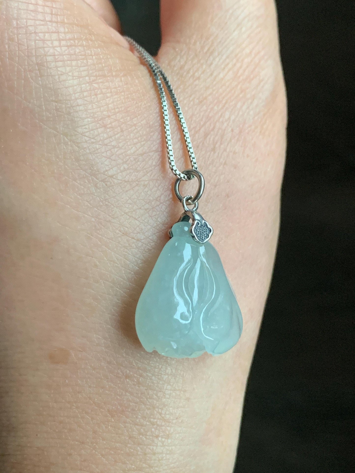 Natural Grade A Icy Translucent Gelatinous Pastel Green Jadeite Carved Cabbage Pendant Sterling Silver 5g 天然冰胶晴底翡翠白菜吊坠 MBC360