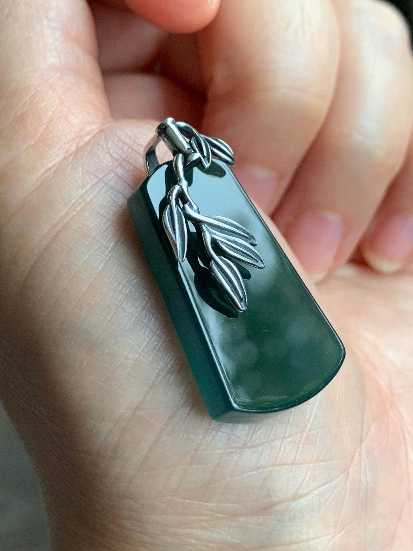 Natural Grade A Guatemalan Icy Translucent Dark Teal Green Jade Jadeite Wu Shi Pai Pendant Sterling Silver 9g 天然冰危深湖水绿翡翠梯形无事牌竹节吊坠 ZYW100