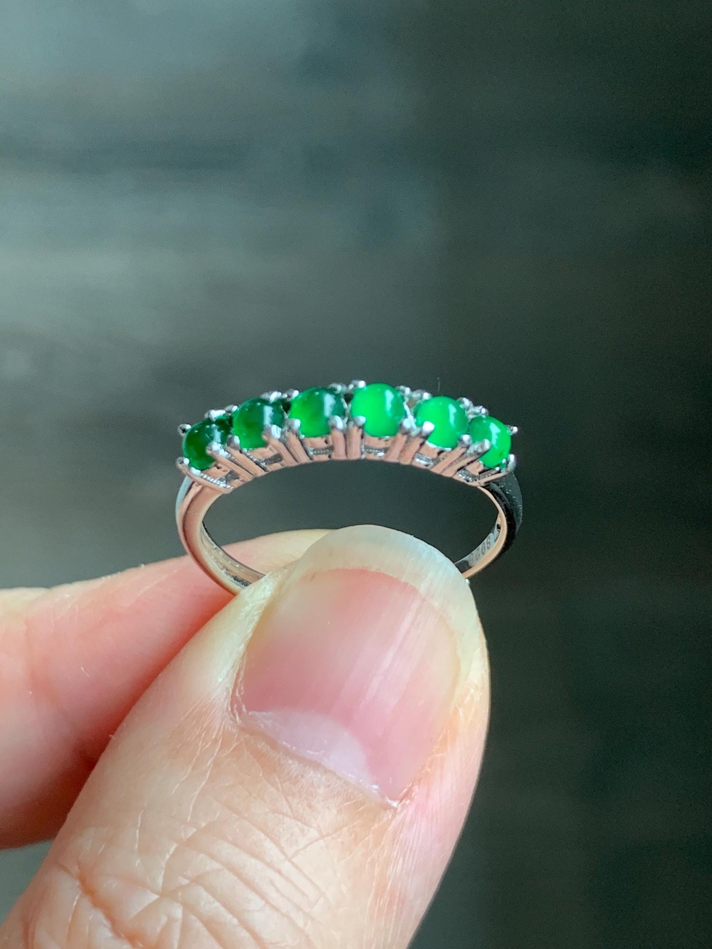 Natural Grade A Guatemalan Icy Translucent Vibrant Green 6-Stone Jade Jadeite Band Ring Sterling Silver Size Adjustable 天然冰危绿翡翠镶嵌排戒 LPJ77