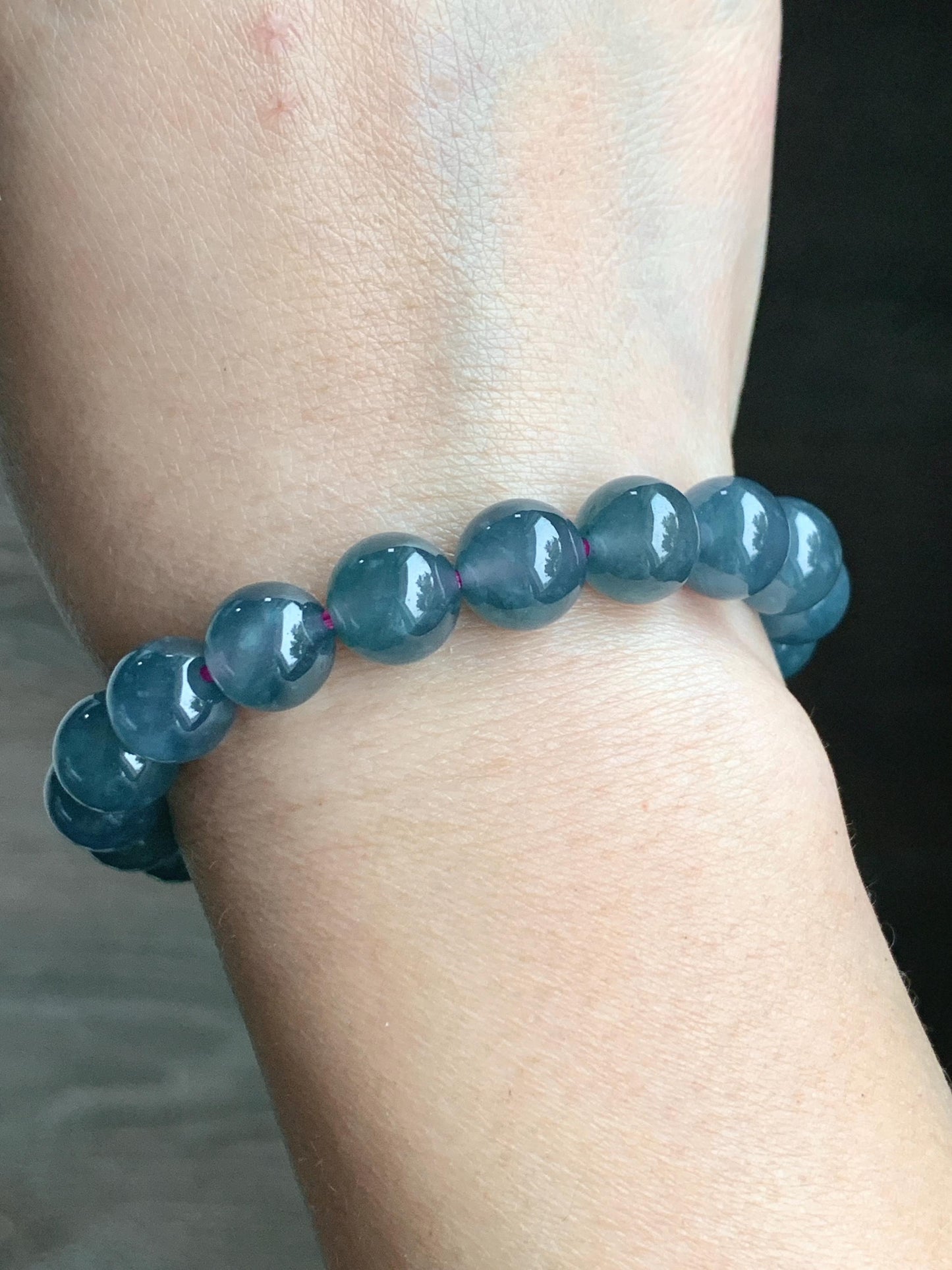 Natural Guatemalan Grade A Icy Translucent Dusty Blueberry Blue Jadeite Beaded Bracelet Stretchy 10mm 7.25” 34g 天然冰危深蓝莓紫翡翠大卡手串 LMZ360