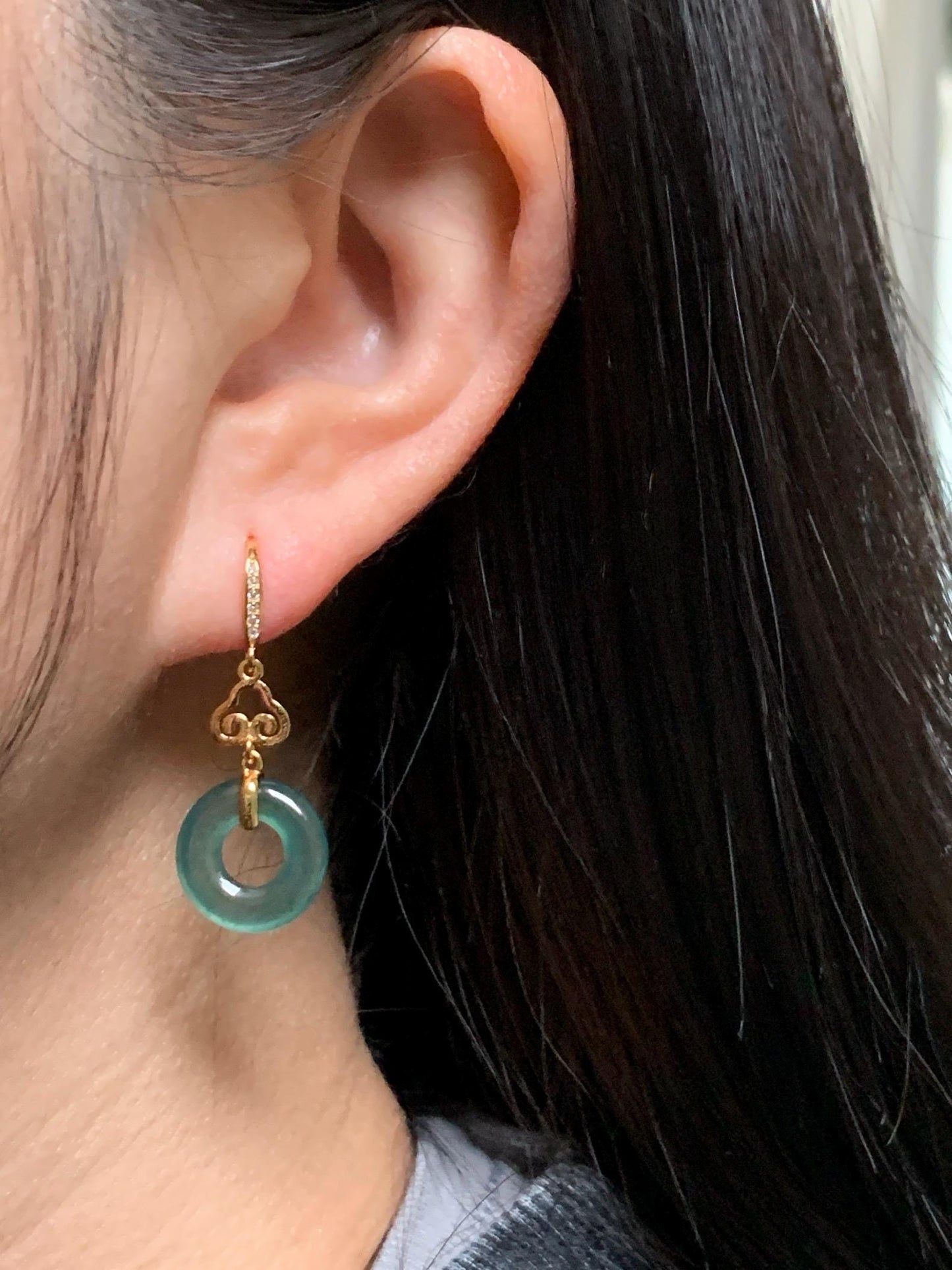 Natural Grade A Guatemalan Icy Translucent Teal Green Jade Jadeite Ping An Kou Donut Dangle Earrings Sterling Silver 天然冰危深蓝绿翡翠平安扣耳钩 LRK-A