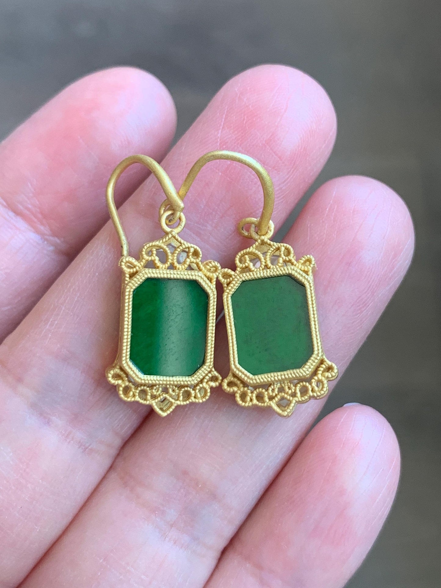 Natural Grade A Icy Vibrant Hot Green Jade Jadeite MOP Dangle Hook Earrings S925 Sterling Silver Yellow Gold Overlay 天然花青翡翠银镶耳钩 HQF350