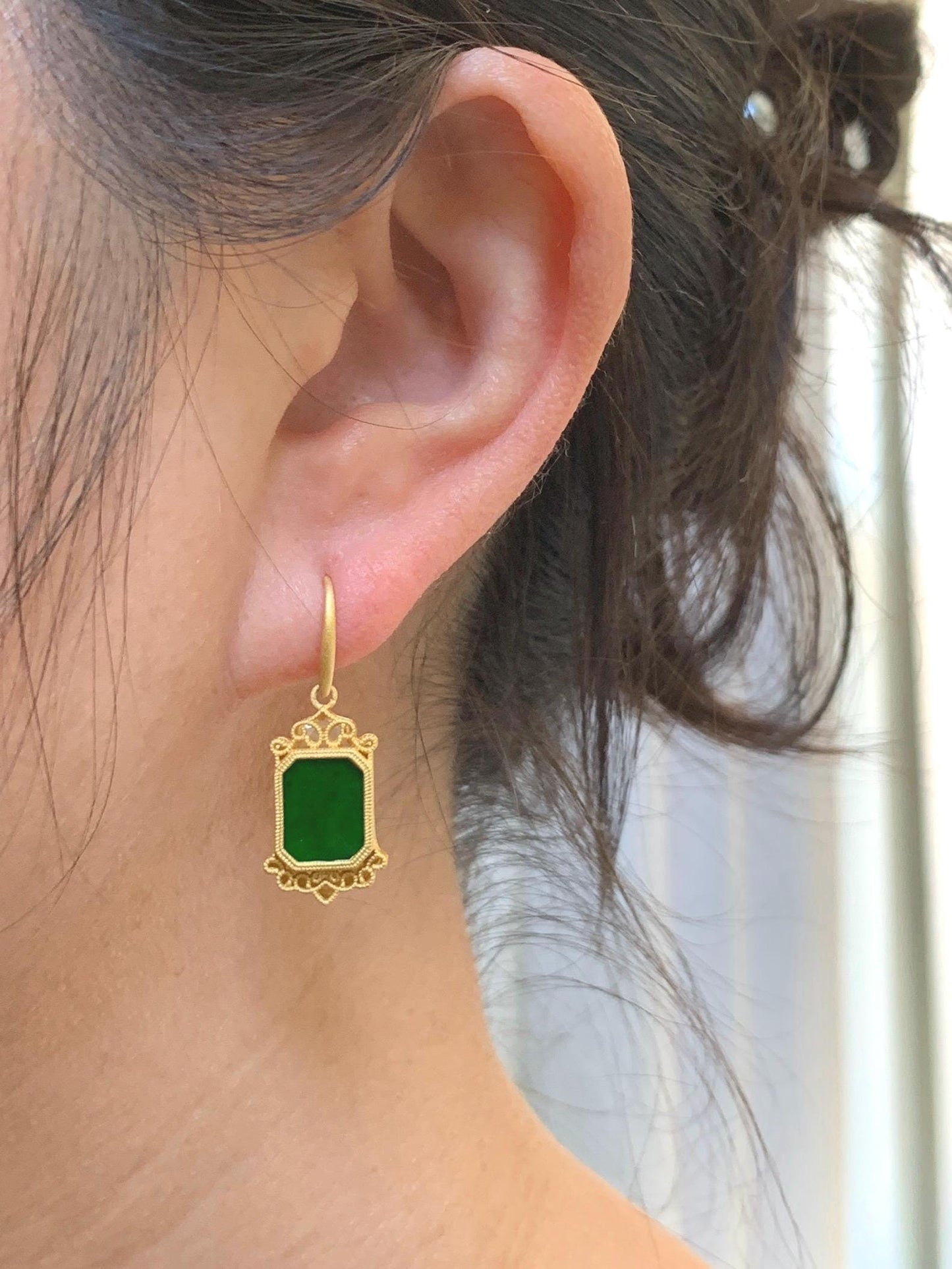 Natural Grade A Icy Vibrant Hot Green Jade Jadeite MOP Dangle Hook Earrings S925 Sterling Silver Yellow Gold Overlay 天然花青翡翠银镶耳钩 HQF350