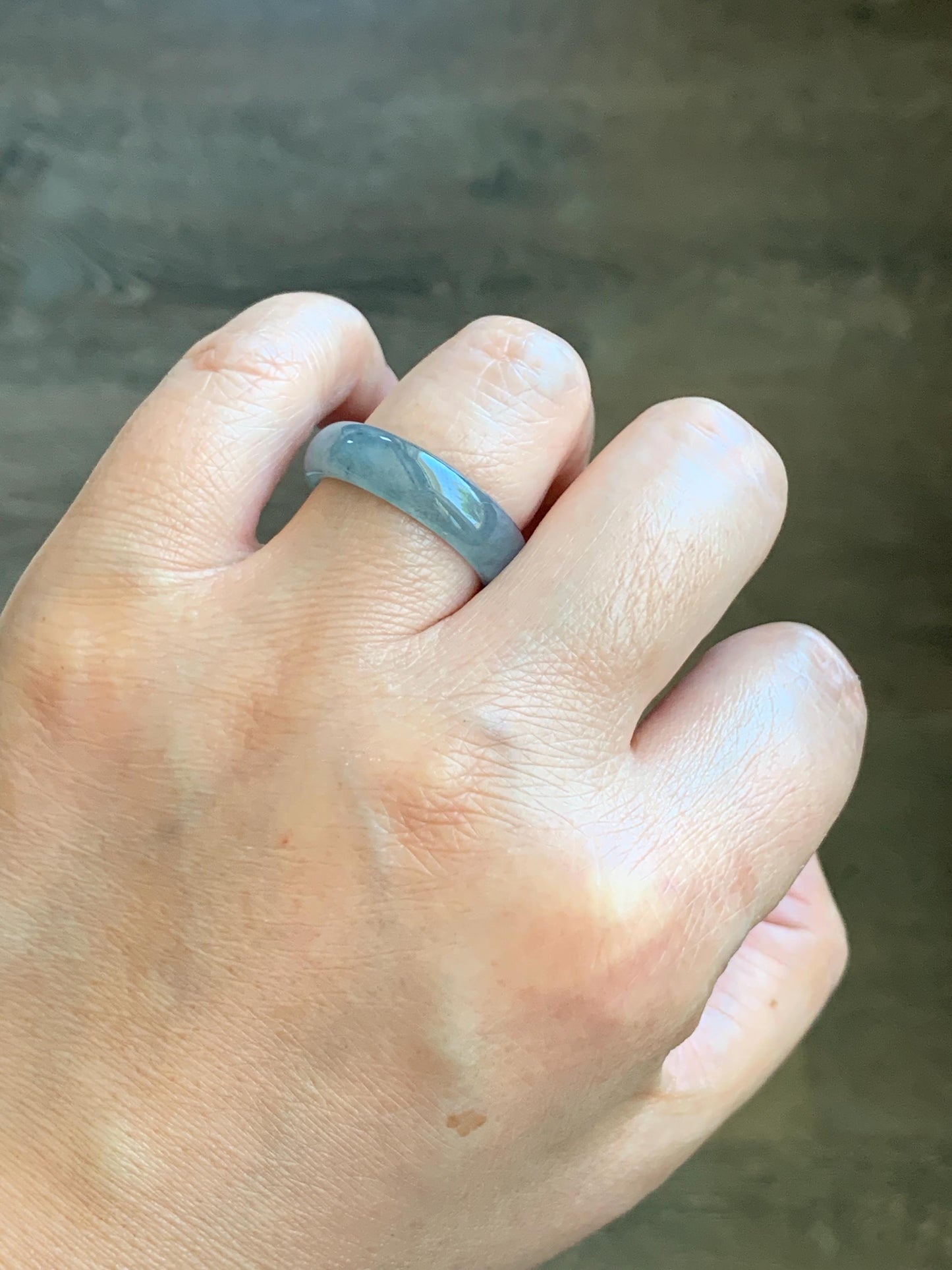 Natural Grade A Guatemalan Icy Translucent Gelatinous Wuji Jade Jadeite Band Ring Size 9.25 US 天然冰胶危乌鸡翡翠戒圈 WWJ150F
