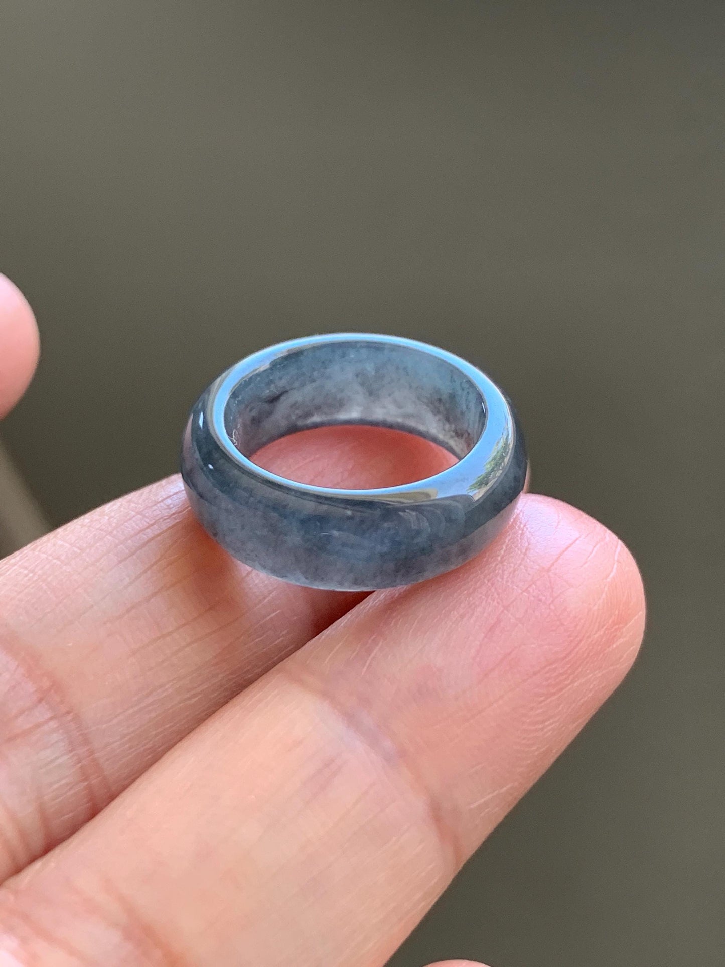 Natural Grade A Guatemalan Icy Translucent Gelatinous Dark Wuji Jade Jadeite Band Ring Size 2.75 US 天然冰胶危乌鸡翡翠戒圈 WWJ150B