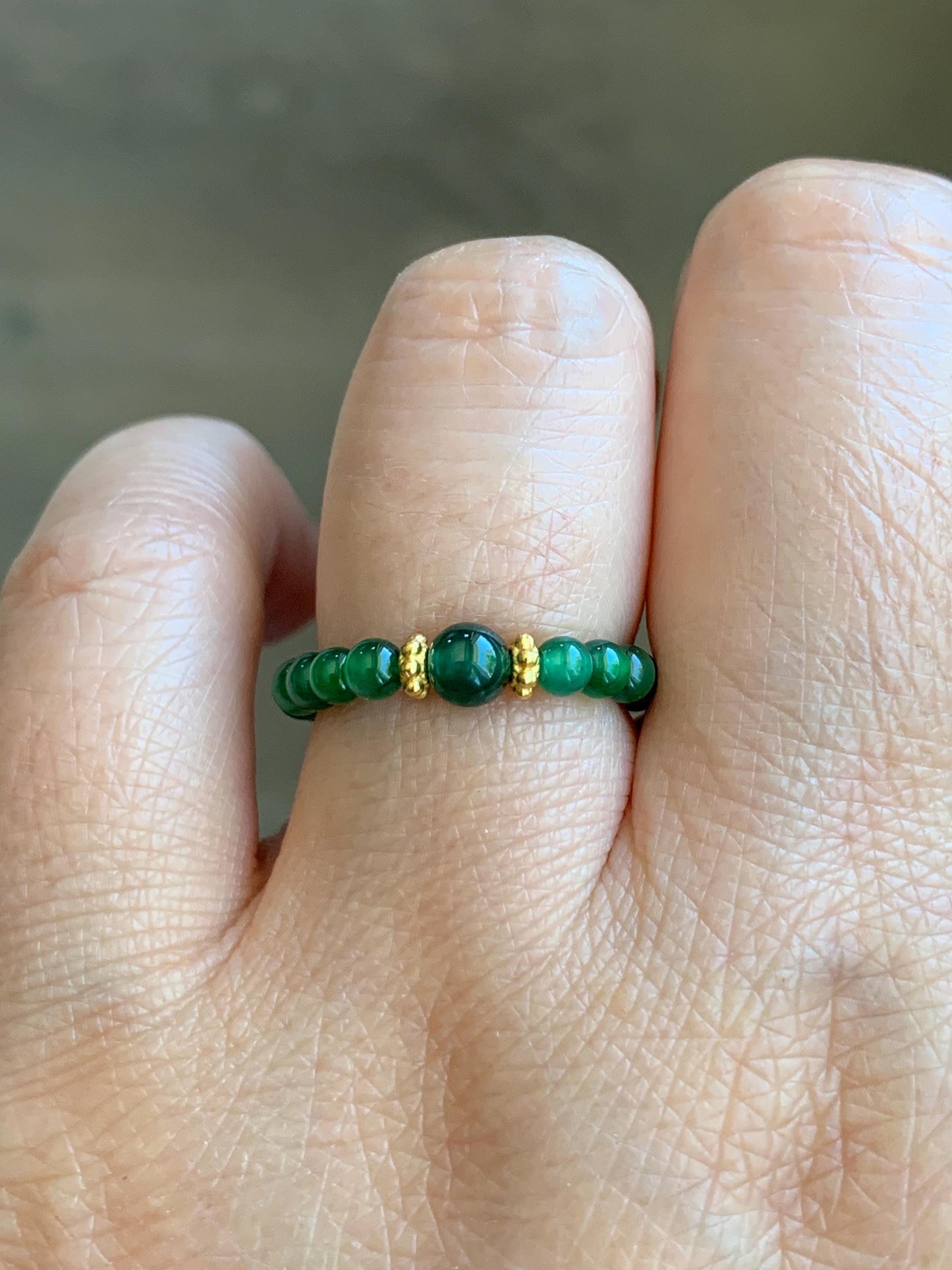 Natural Guatemalan Icy Translucent Vibrant Green Jade Jadeite Petite Beads Sterling Silver Beaded Band Ring Size 7 US 天然冰危绿翡翠小珠戒圈 WLJ-Z