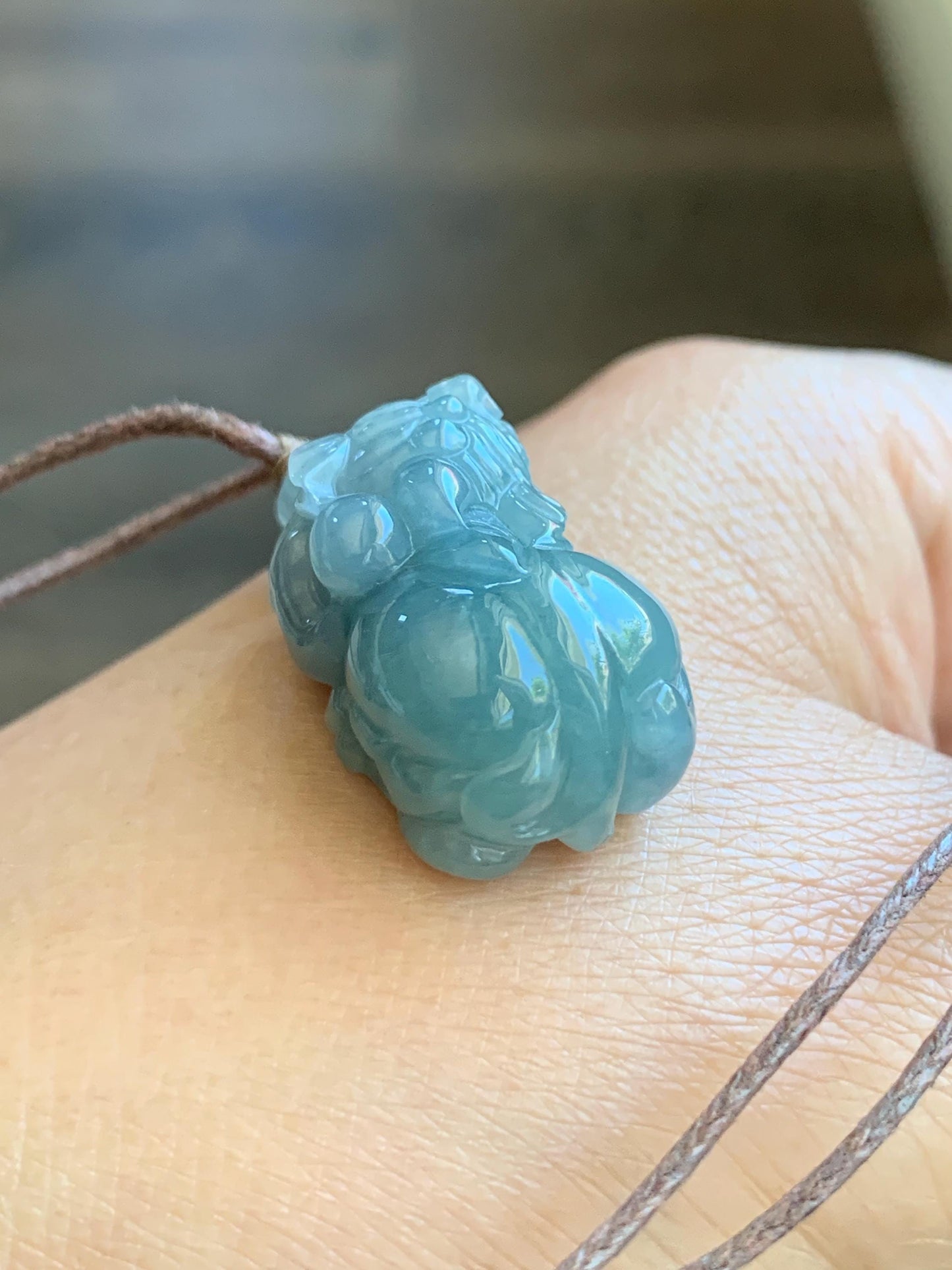 Natural Grade A Icy Translucent Gelatinous Light Blue Jade Jadeite Carved Pixiu Pendant Rope Necklace 25" 12g 天然冰胶浅蓝翡翠精工貔貅吊坠 MTL