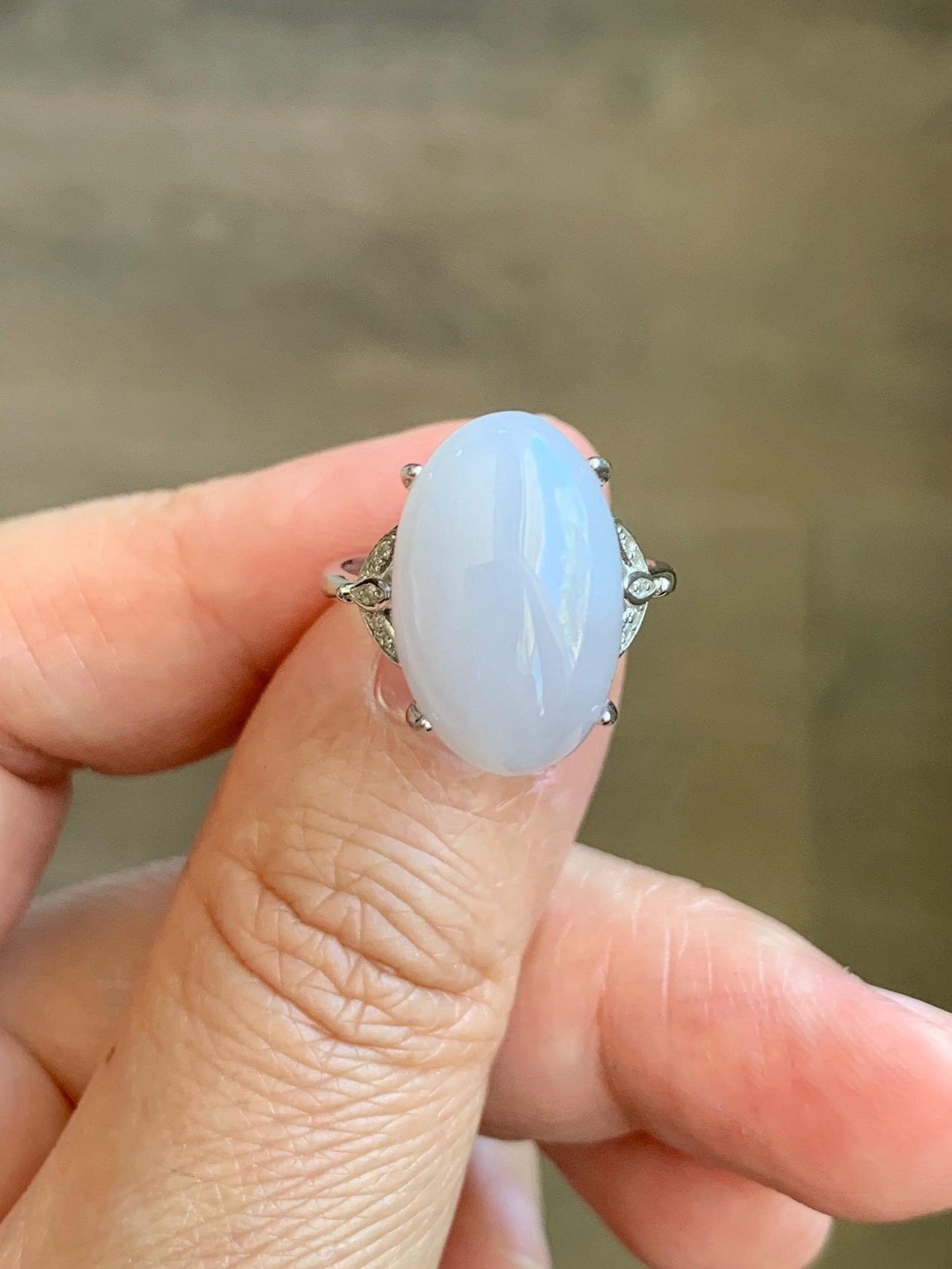 Natural Grade A Icy Translucent Pastel Purple Undertone Jadeite Oval Cabochon Ring Sterling Silver Size Adjustable 天然冰淡紫底翡翠大蛋面银镶戒指 DDZ-D