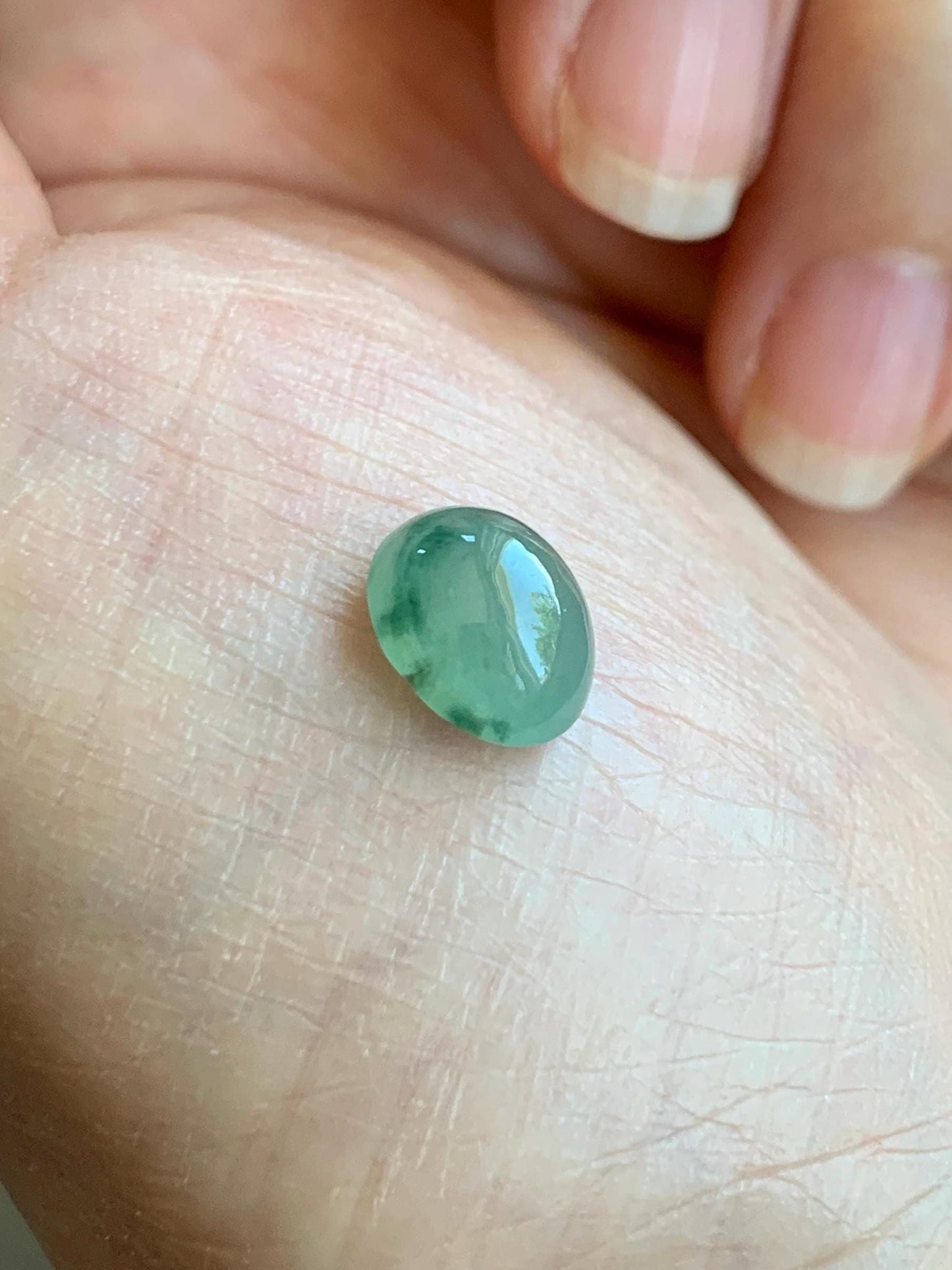 Natural Grade A Icy Highly Translucent Gelatinous Green Marbled Jade Jadeite Oval Cabochon Loose Stone 10.1x7.8x5.7mm 天然冰胶飘花翡翠椭圆蛋面 XPM66