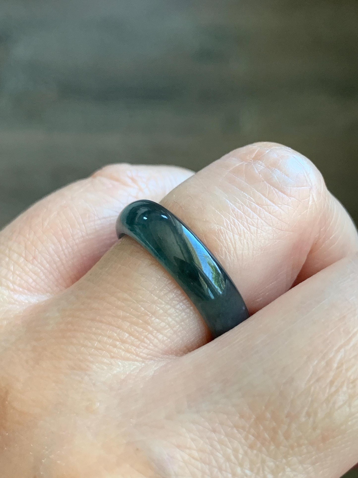 Natural Grade A Guatemalan Icy Translucent Gelatinous Dark Wuji Jade Jadeite Band Ring Size 8 US 天然冰胶危乌鸡翡翠戒圈 WWJ150E