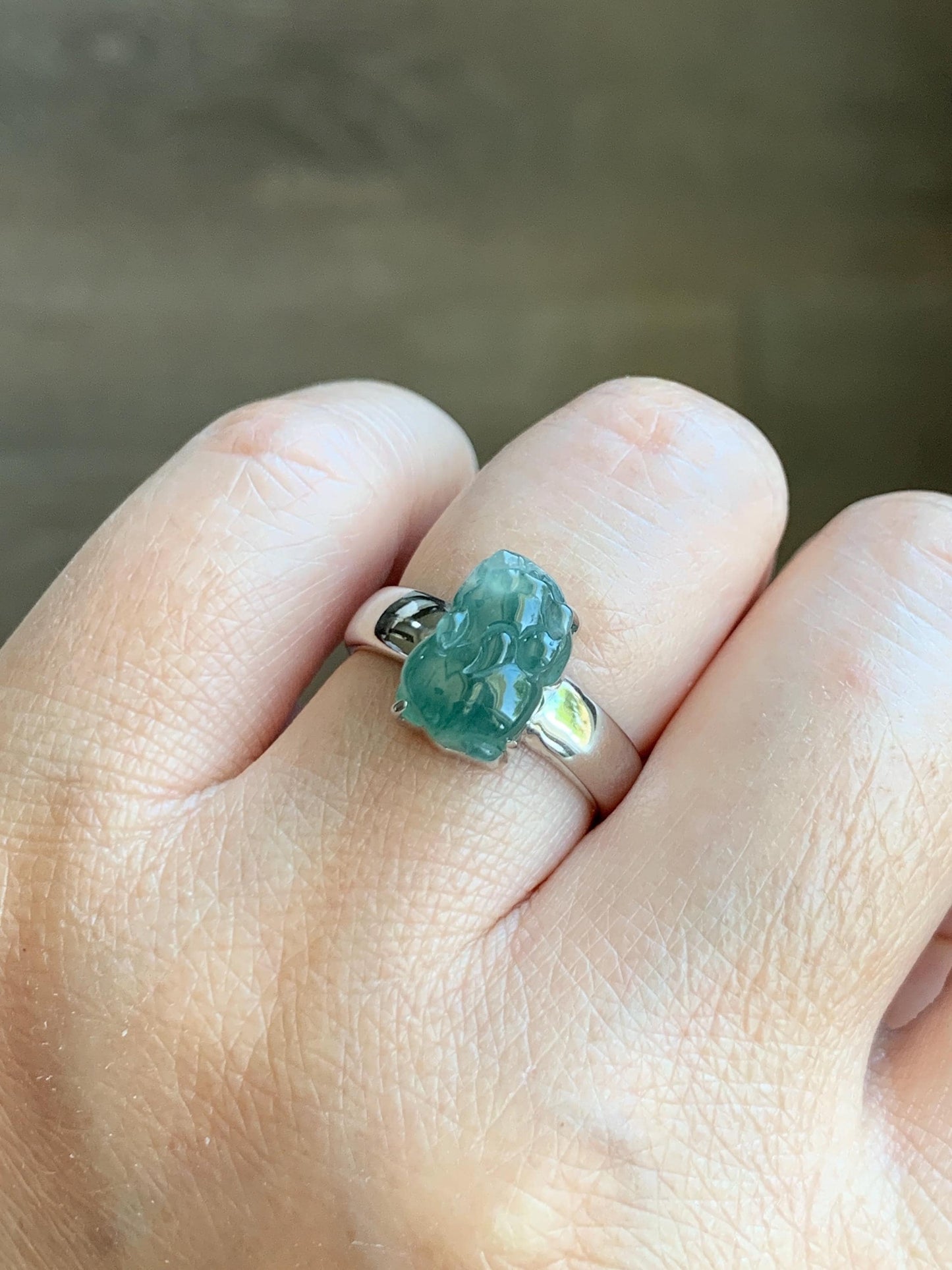 Certified Natural Grade A Guatemalan Icy Translucent Dusty Teal Green Jadeite Pixiu Ring Sterling Silver size 7 US 4.5g 天然冰胶危蓝绿翡翠貔貅银镶戒指 9447