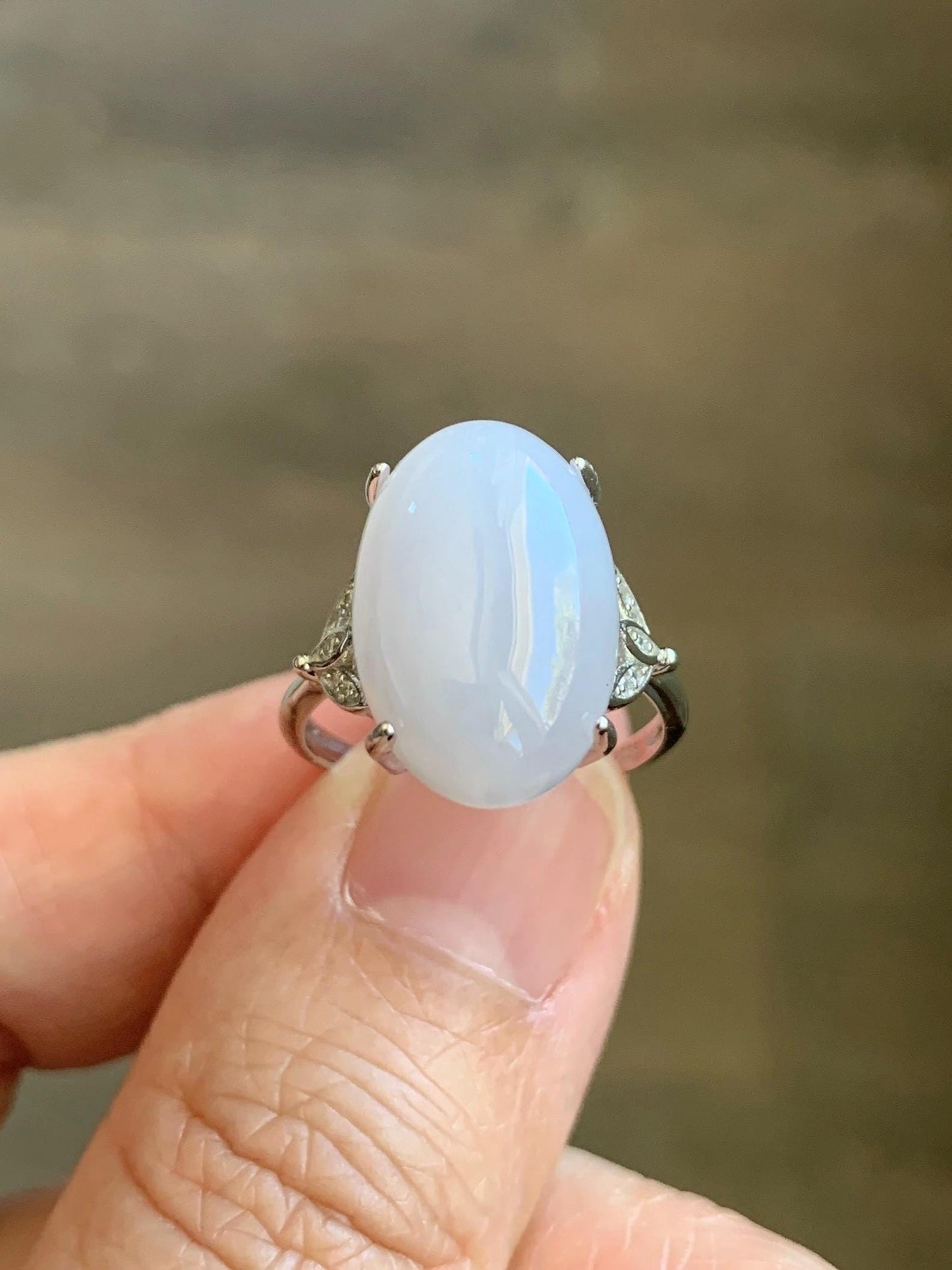 Natural Grade A Icy Translucent Pastel Purple Undertone Jadeite Oval Cabochon Ring Sterling Silver Size Adjustable 天然冰淡紫底翡翠大蛋面银镶戒指 DDZ-D
