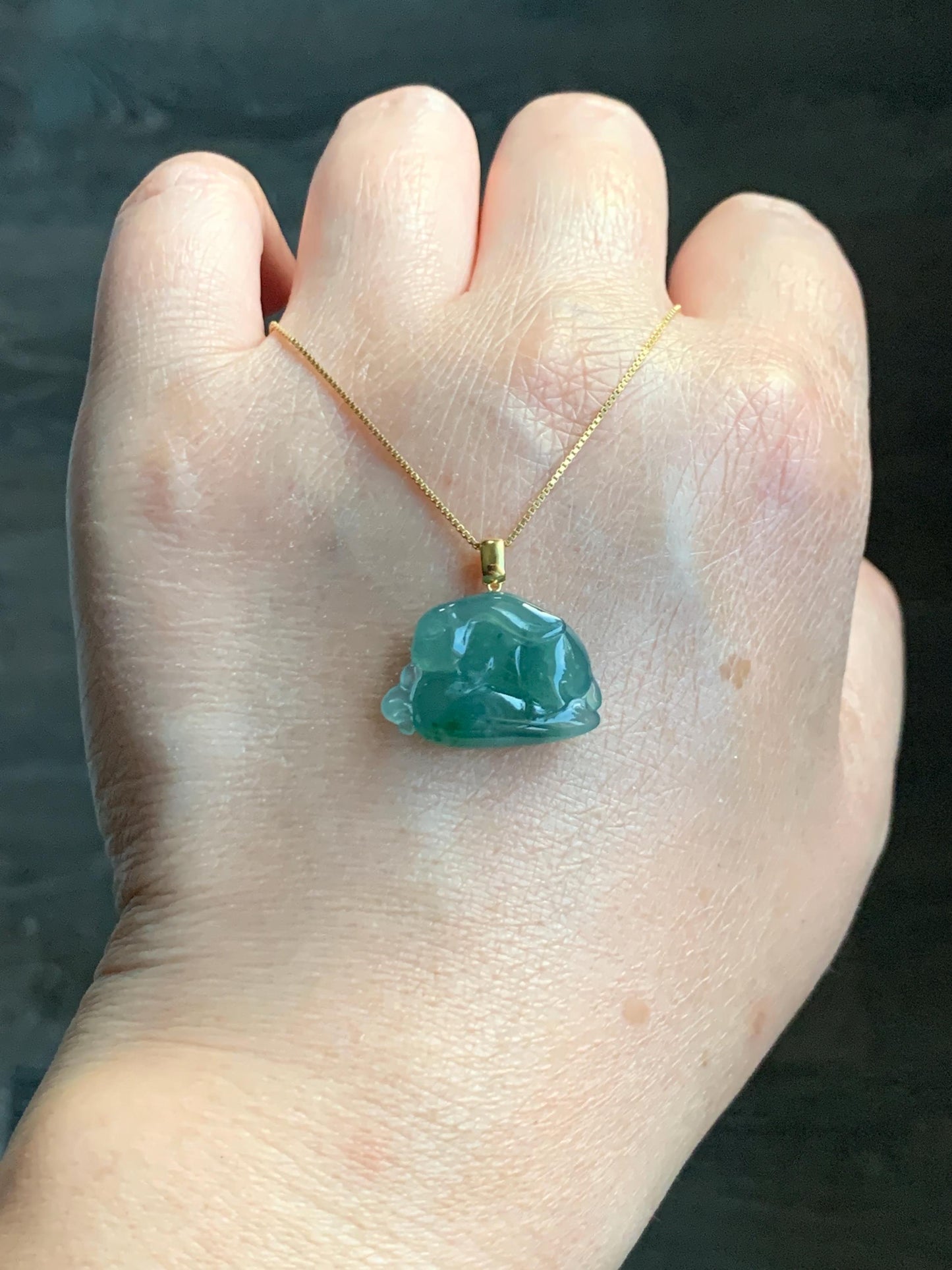 Natural Grade A Guatemalan Icy Translucent Teal Green Marbled Jade Jadeite Rabbit Carrot Pendant 18K Yellow Gold 天然冰危蓝绿翡翠小兔胡萝卜吊坠 XTLP150