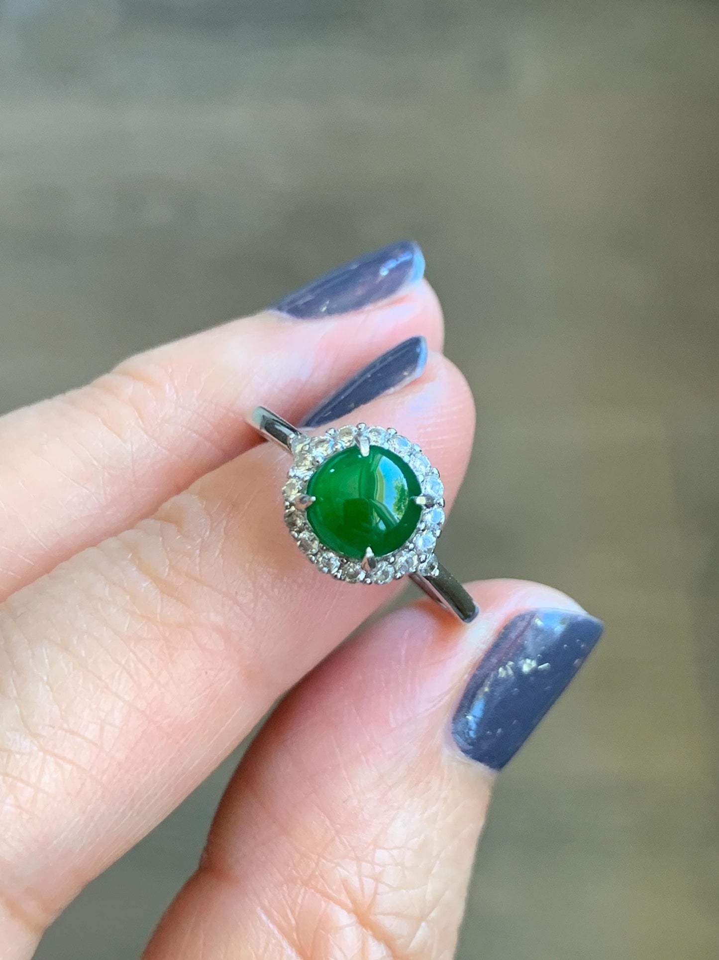 Natural Grade A Guatemalan Icy Translucent Vibrant Green Jadeite Halo Style Ring Sterling Silver Size Adjustable 天然冰危绿翡翠银镶戒指 WLH88