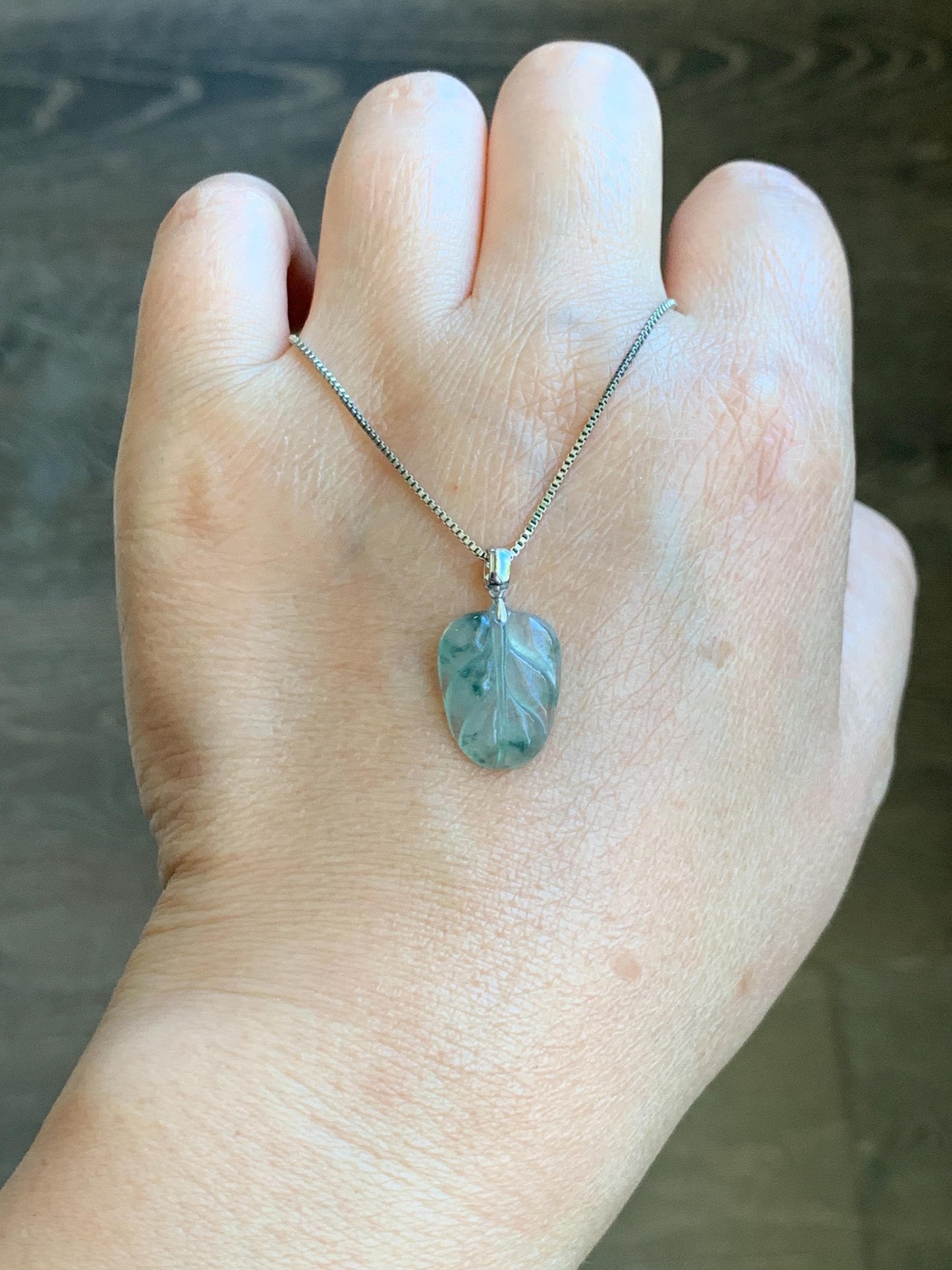 Natural Grade A Icy Highly Translucent Light Green Marbled Jade Jadeite Carved Leaf Petite Pendant 18K White Gold 天然冰起光飘花翡翠叶子镶嵌小吊坠 XPY154A