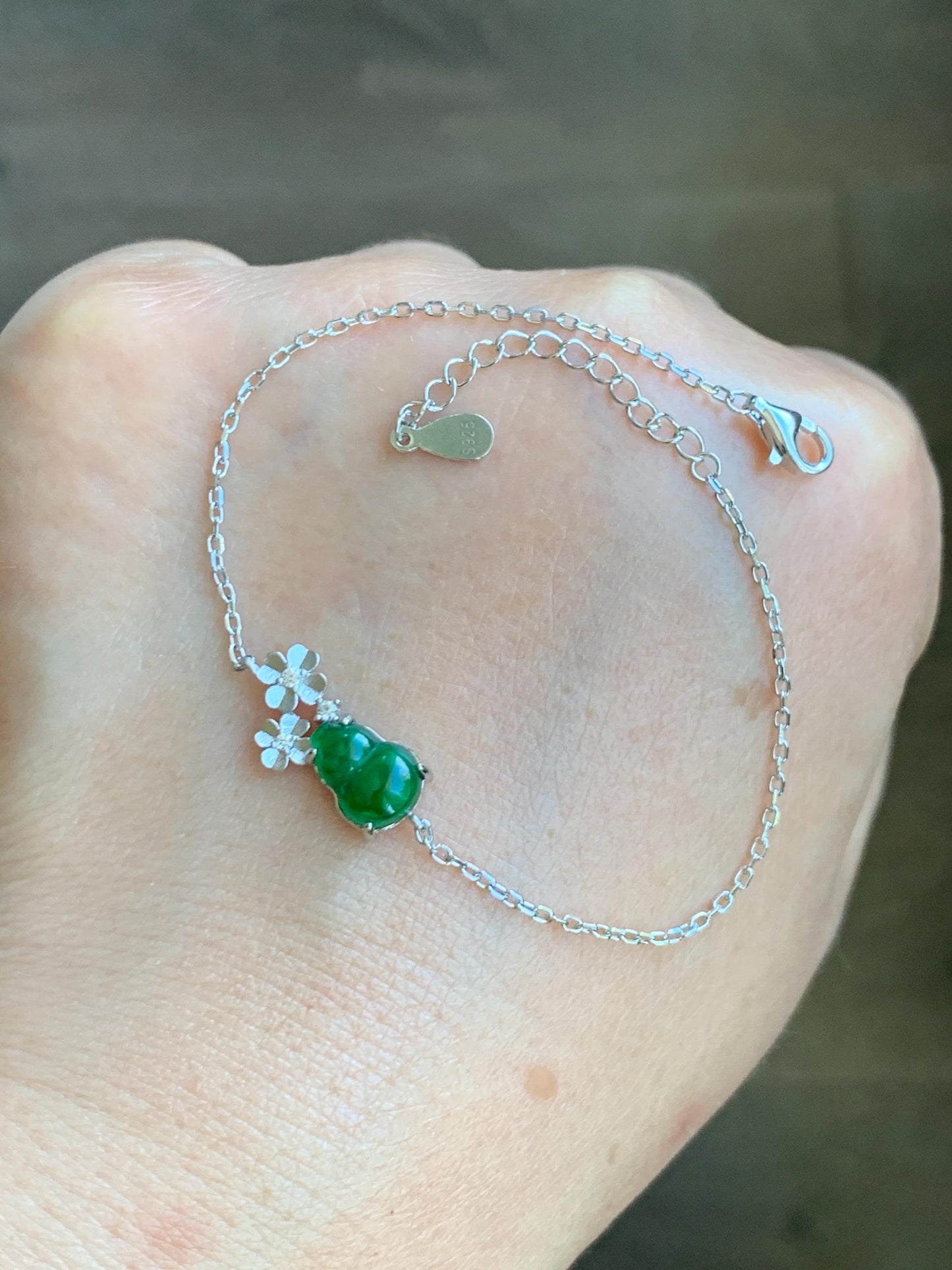 Natural Grade A Guatemalan Icy Translucent Vibrant Green Gourd Hulu Jadeite Flower Chain Bracelet Sterling Silver 6.5" 天然冰危绿翡翠葫芦梅花银手链 HGG160