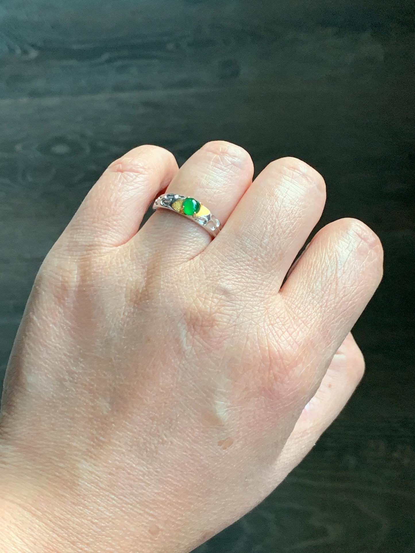 Natural Guatemalan Icy Translucent Vibrant Green Round Jadeite Band Style Ring Two-tone Sterling Silver Size 7 Adjustable 天然冰危绿翡翠银镶戒指 TTB56A