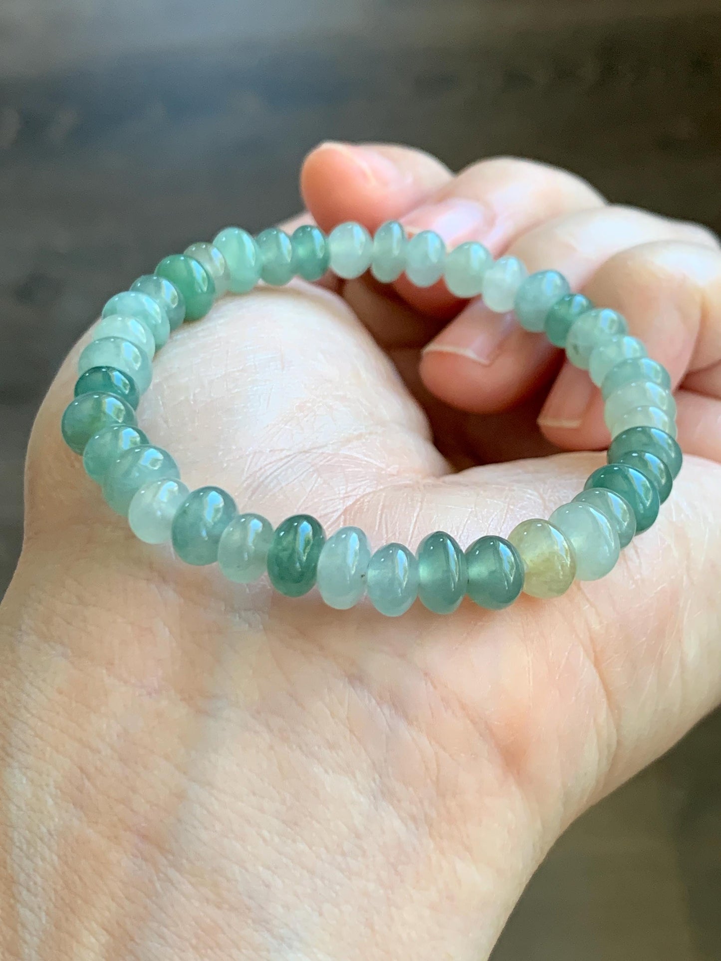 Natural Grade A Icy Translucent Gelatinous Light Green Jade Jadeite Drum Beads Beaded Bracelet 6.25" 14g 天然冰多宝翡翠鼓珠手串 LDB132