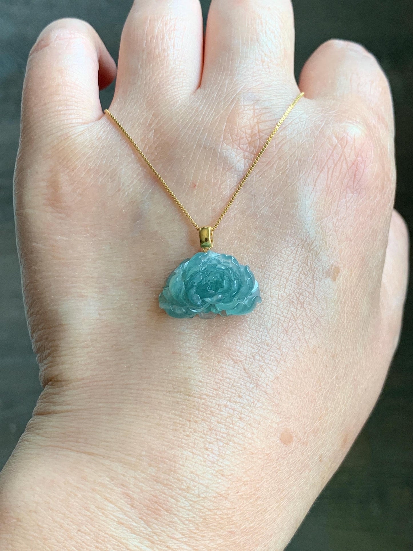 Natural Grade A Guatemalan Icy Translucent Light Teal Green Jade Jadeite Peony Flower Pendant 18K Yellow Gold 3g 天然冰危浅蓝绿翡翠牡丹花吊坠 WDLU275
